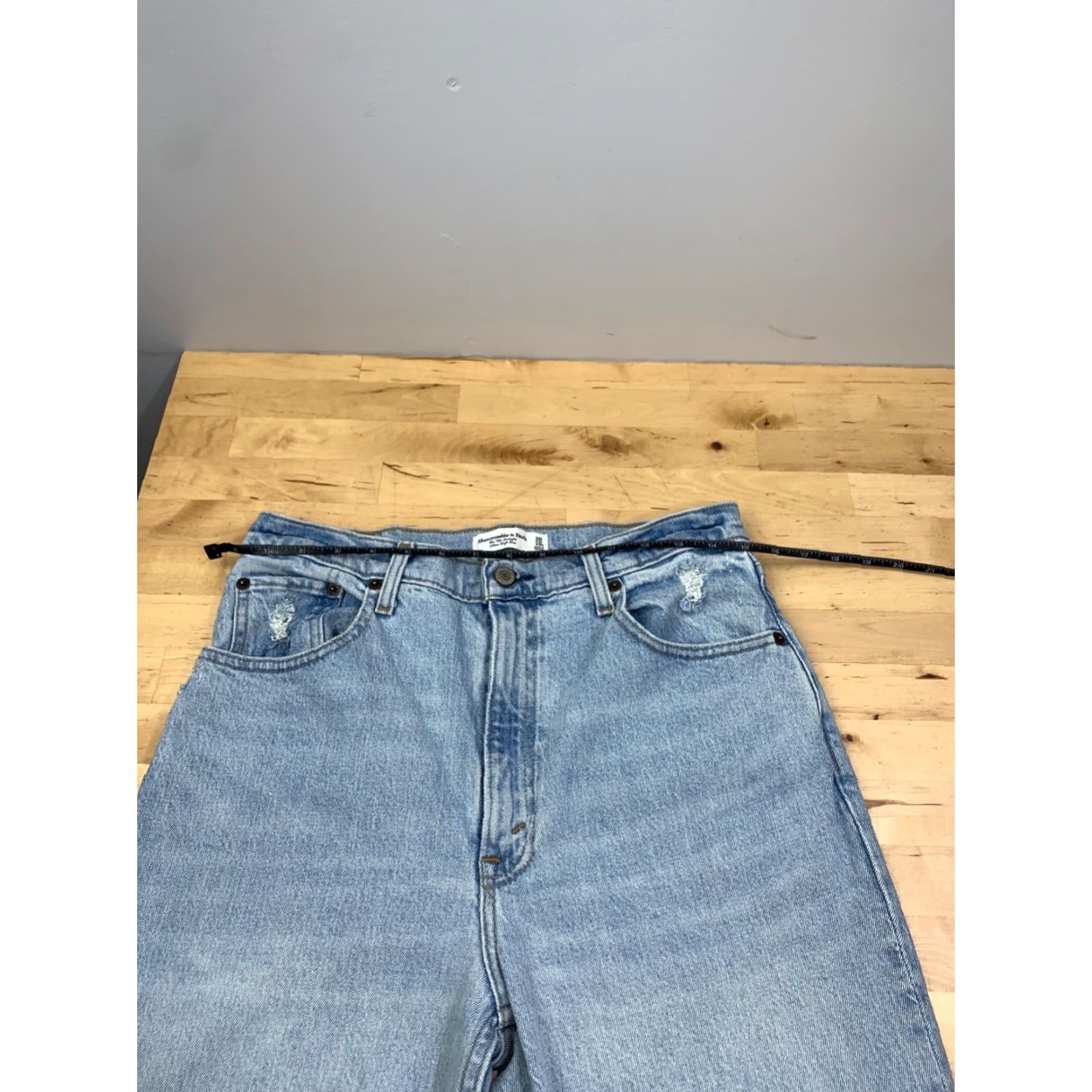 Abercrombie & Fitch Abercrombie & Fitch The 90's Straight Ultra High Rise Jeans Womens 10R #8938 Size 32" / US 10 / IT 46 - 4 Thumbnail