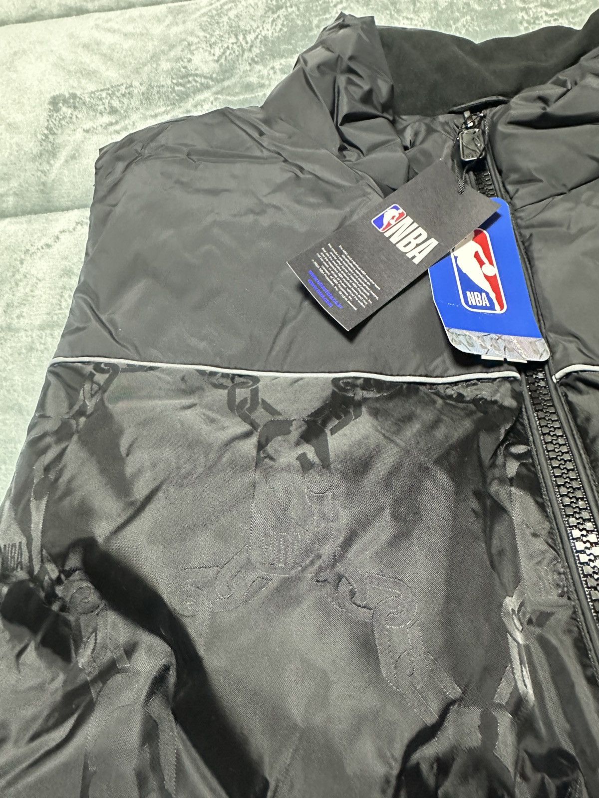 NBA *NEW NBA Style Black Puffer Vest Size XL Loose Fit Unisex Size US XL / EU 56 / 4 - 6 Thumbnail