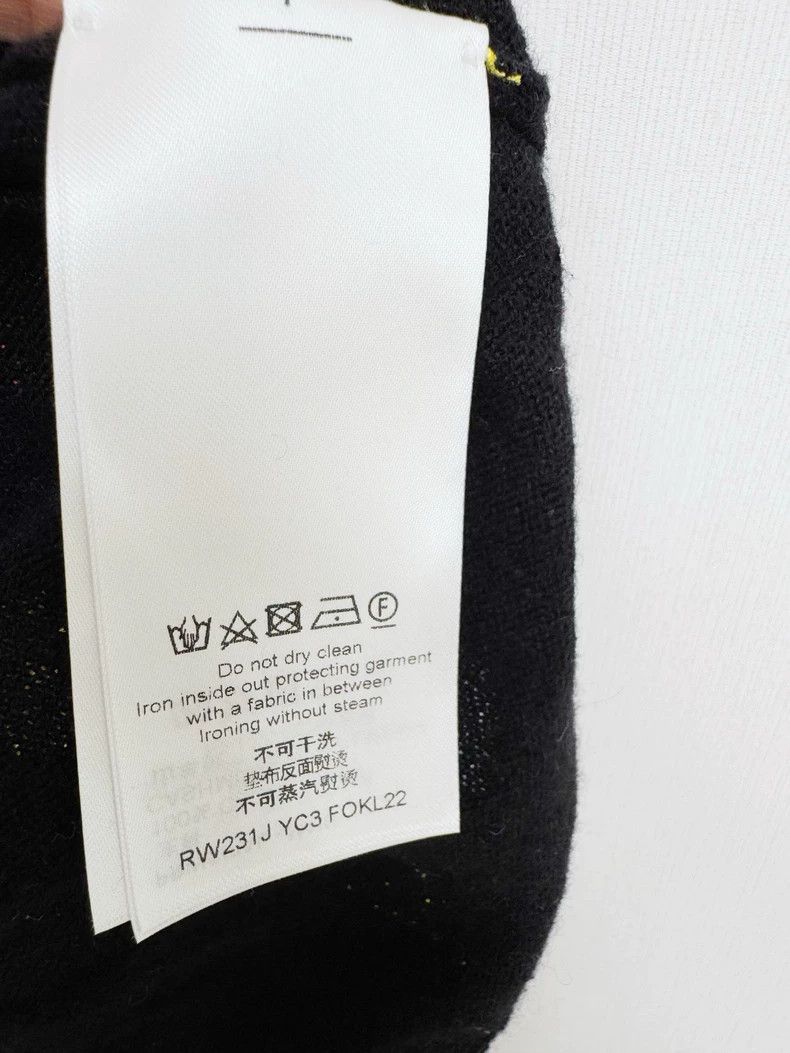 Louis Vuitton Louis Vuitton Polka Dot Sweater S- Size S / US 4 / IT 40 - 4 Thumbnail