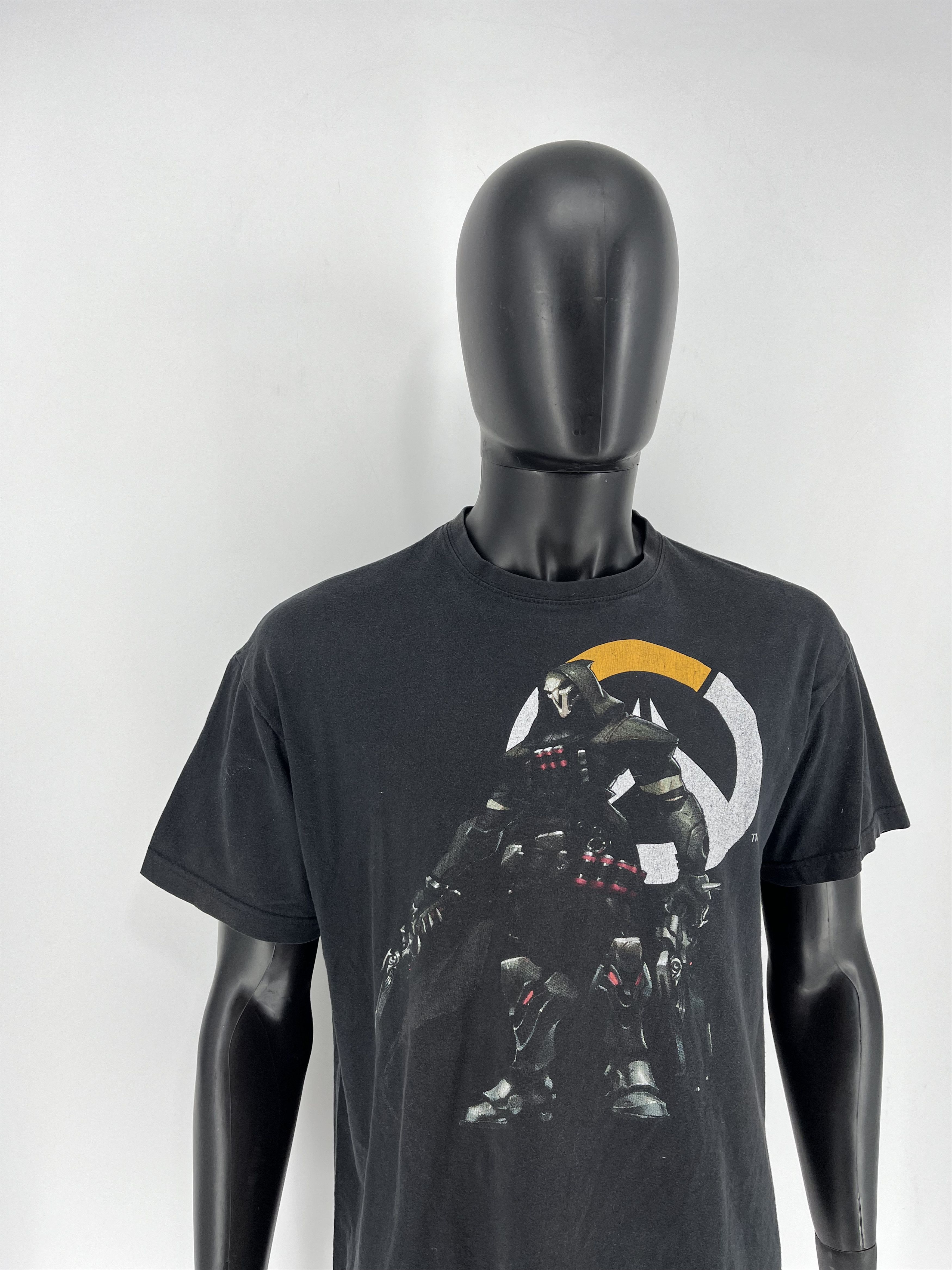 The Game × Vintage Crazy Vintage Y2K/2000s Overwatch Video Game Graphic Tee! Size US M / EU 48-50 / 2 - 3 Thumbnail