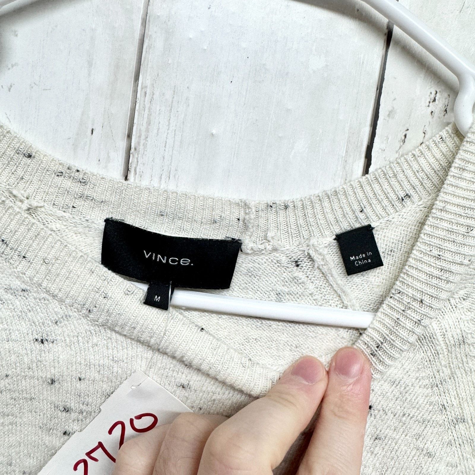 Vince Vince Sweater Size Medium Wool Crewneck Long Sleeve Blouse Size M / US 6-8 / IT 42-44 - 2 Thumbnail