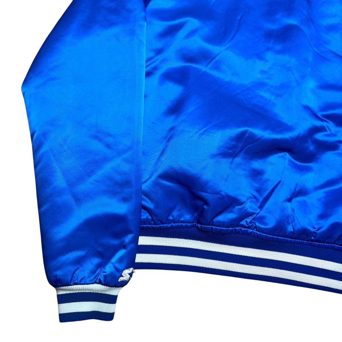 Starter 1990s MLB Kansas City Royals Starter Spell Out Satin Jacket Size US L / EU 52-54 / 3 - 23 Thumbnail