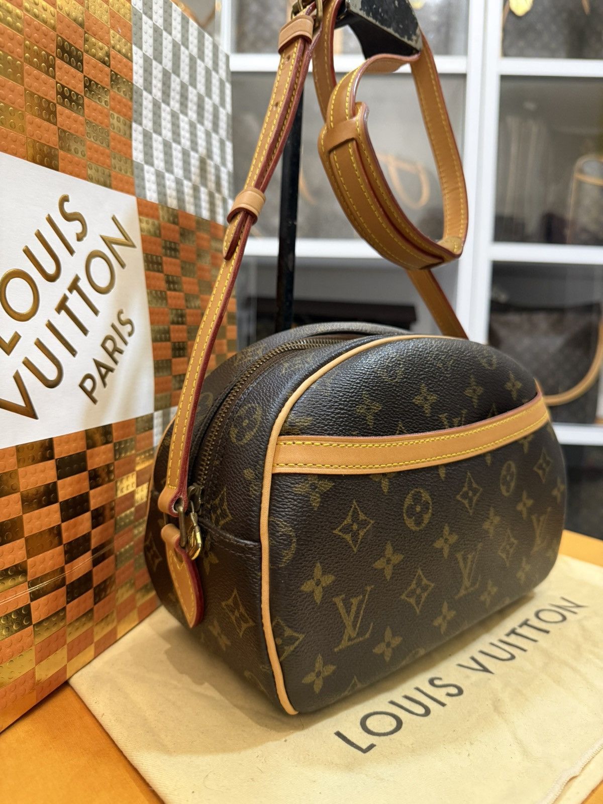 Louis Vuitton Blois -2144 Size ONE SIZE - 4 Thumbnail