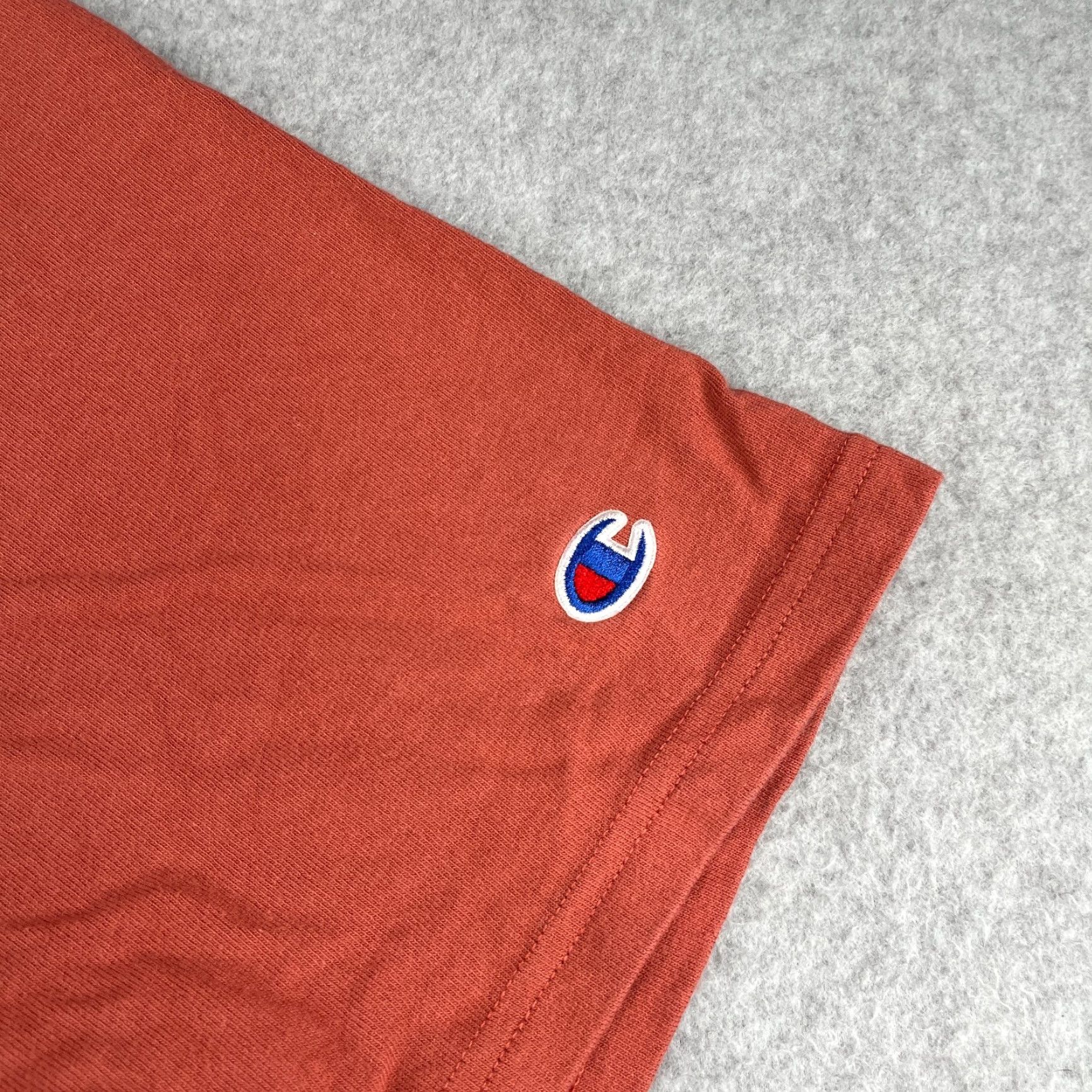 Champion Champion T Shirt 2X Brick Red Textured Patch Logo Casual Mens Shirt Size US XXL / EU 58 / 5 - 2 Thumbnail