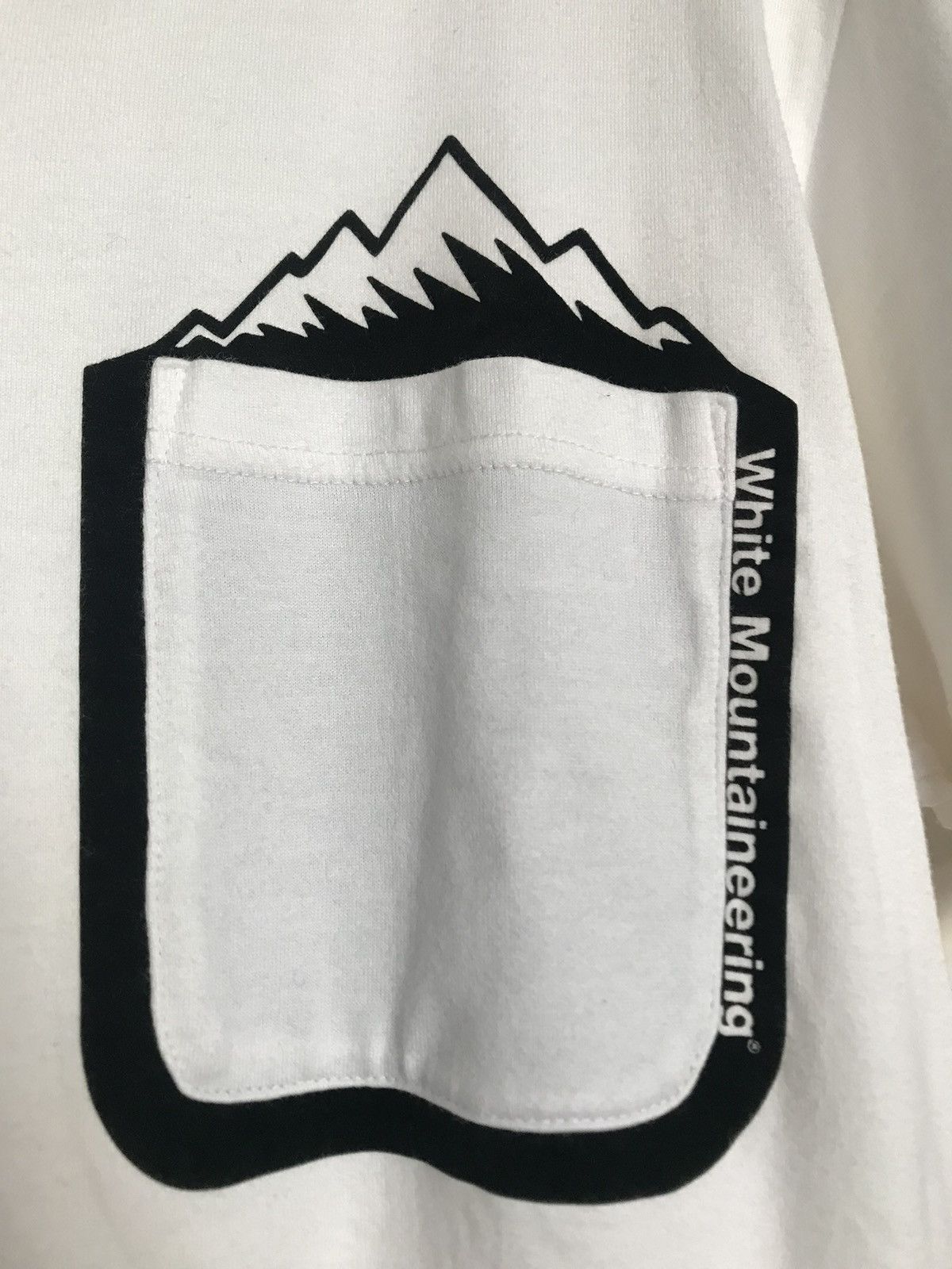 White Mountaineering White Mountaineering mountain pattern pocket tee Size US S / EU 44-46 / 1 - 4 Thumbnail