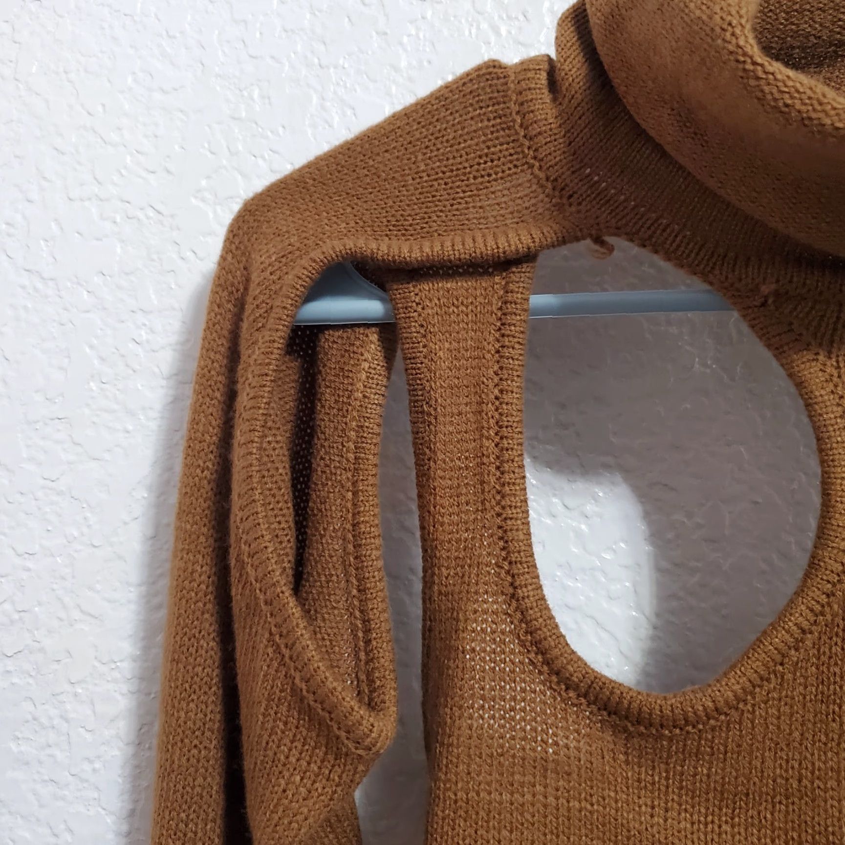 Dolls Kill Dolls Kill Darker Wavs Sweater L Brown Knit Cutout Crop Turtleneck Necklace Punk Shirt Womens Knit Pullover 90s Gothic Distressed Raglan Long Sleeve Size L / US 10 / IT 46 - 6 Thumbnail