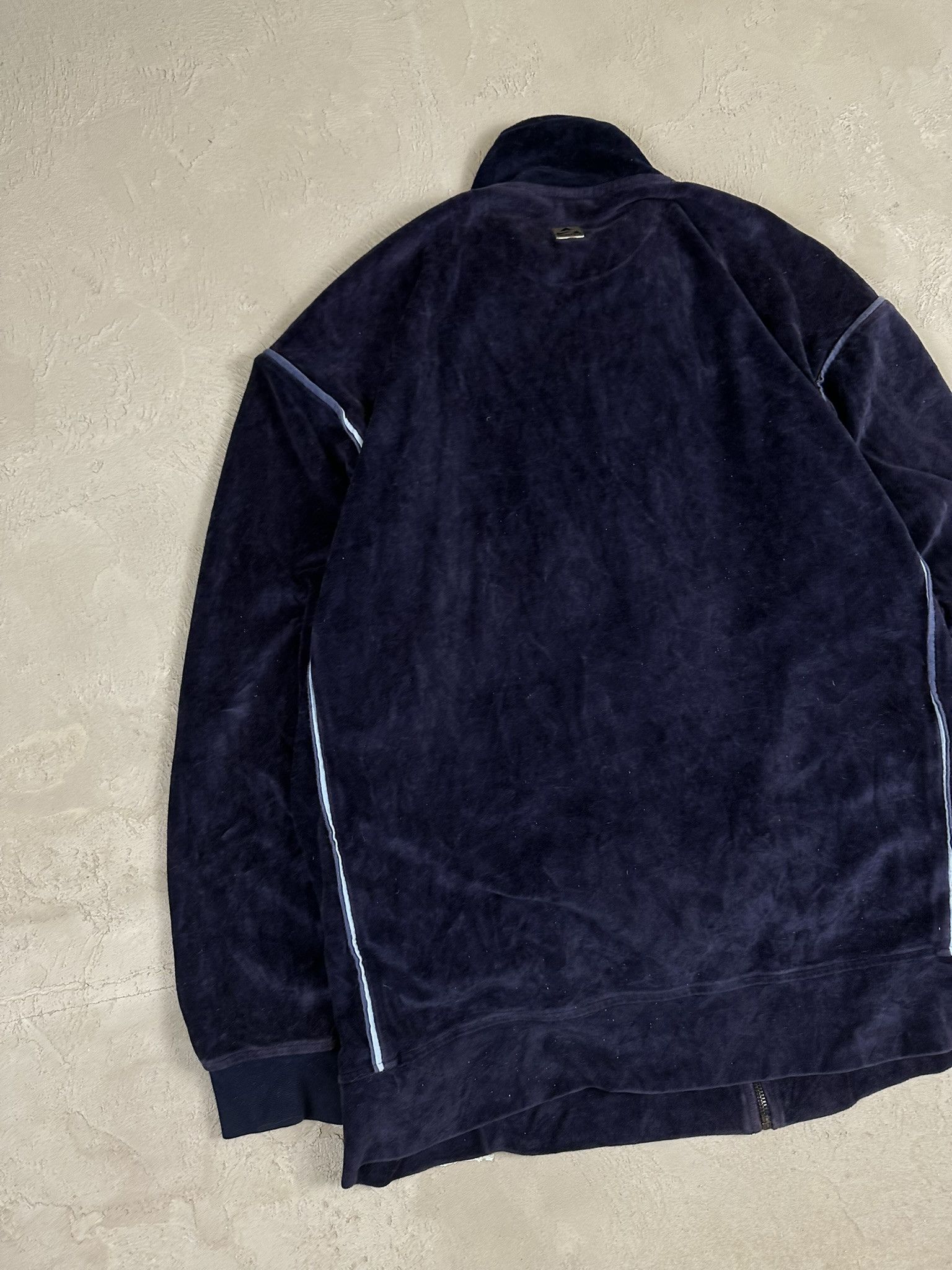 Avirex Vintage Y2k Avirex Velvet Boxy Oversized Sweatshirt Size US XL / EU 56 / 4 - 11 Thumbnail