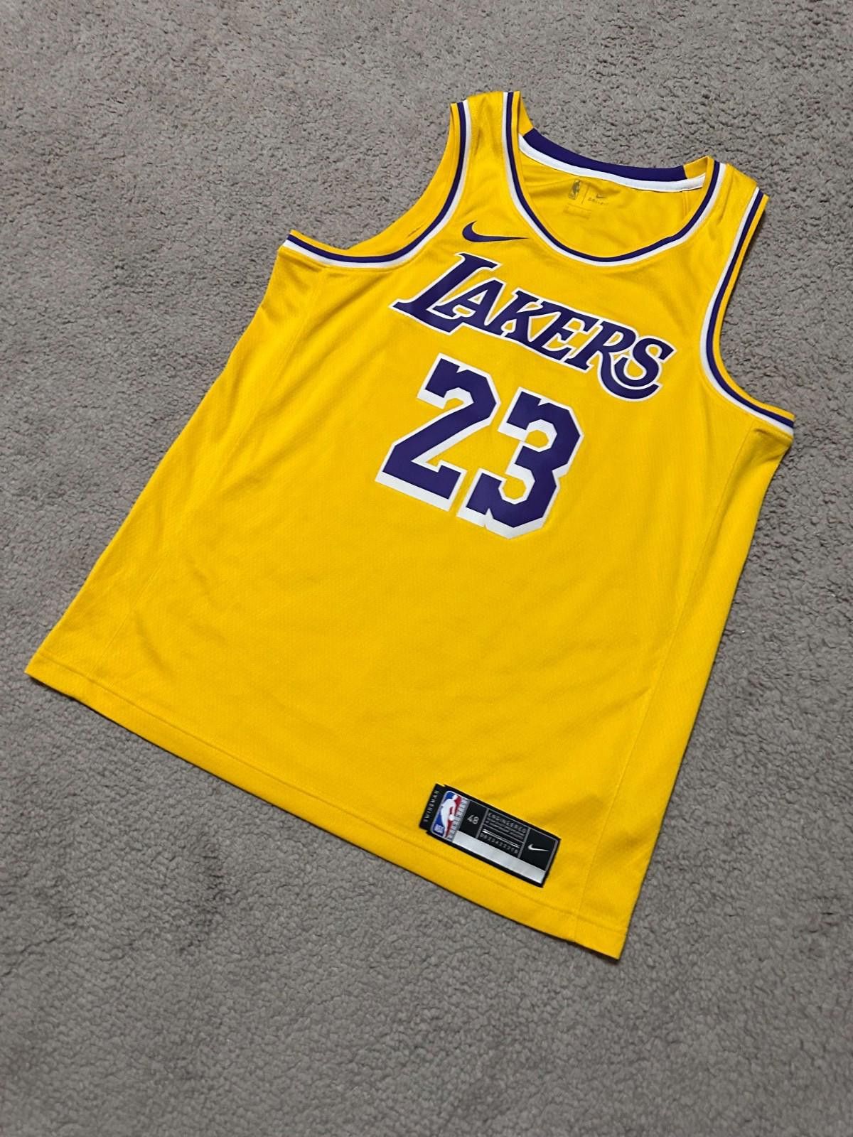 Nike Nike Swingman Los Angeles Lakers LeBron James #23 Jersey 48L Size US L / EU 52-54 / 3 - 2 Thumbnail