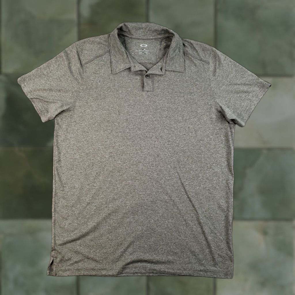 Oakley Oakley Polo Shirt Mens Medium Gray Regular Fit Performance Golf Athletic Shirt Size US M / EU 48-50 / 2 - 1 Thumbnail