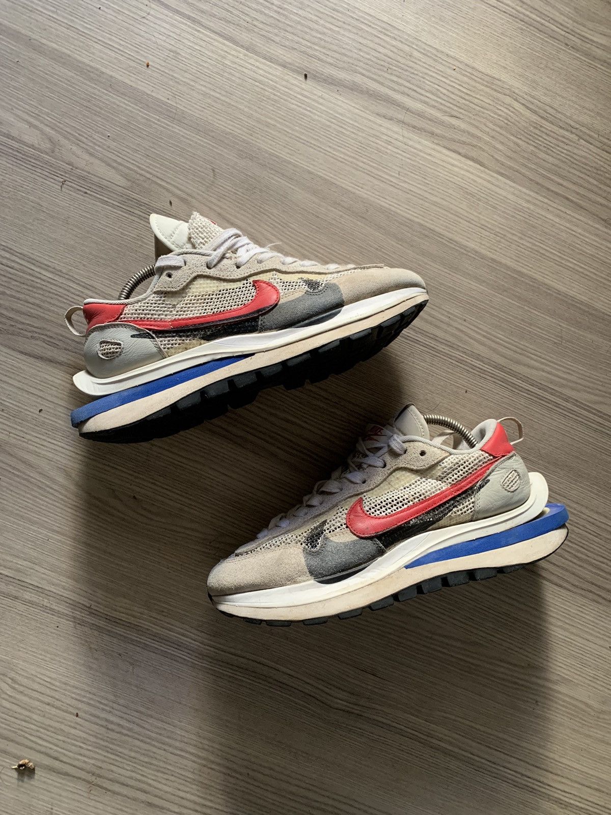 Nike × Sacai Nike x Sacai VaporWaffle Sport Fuchsia Game Royal sneaker Size US 9 / EU 42 - 4 Thumbnail