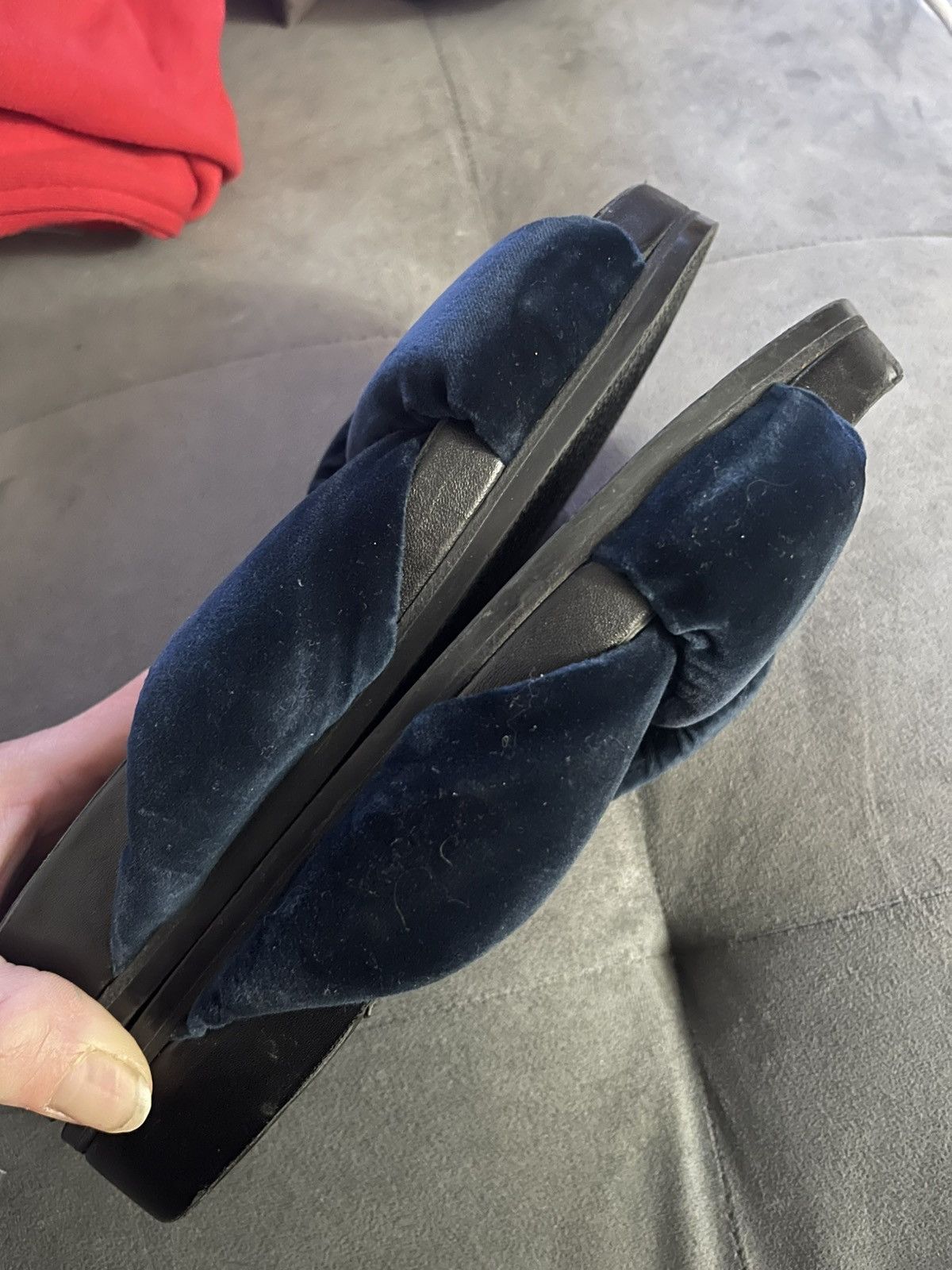 Chloe Chloe Nolan Crisscross Twisted Velvet Slides Flats 37 Size US 7 / IT 37 - 12 Thumbnail