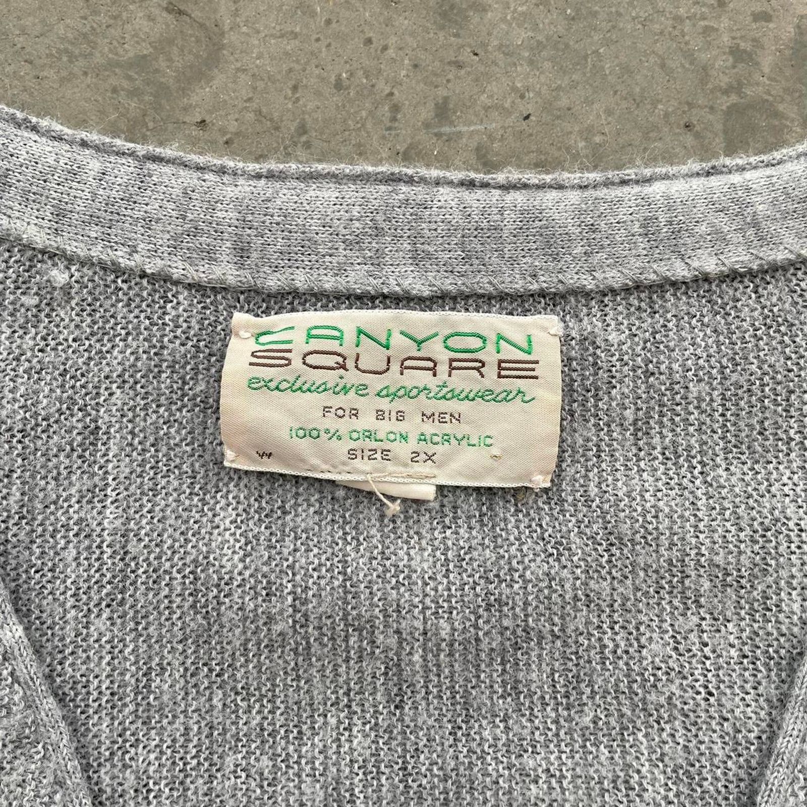 Vintage Vintage 90s Grey Cardigan Sweater Size US XL / EU 56 / 4 - 4 Thumbnail