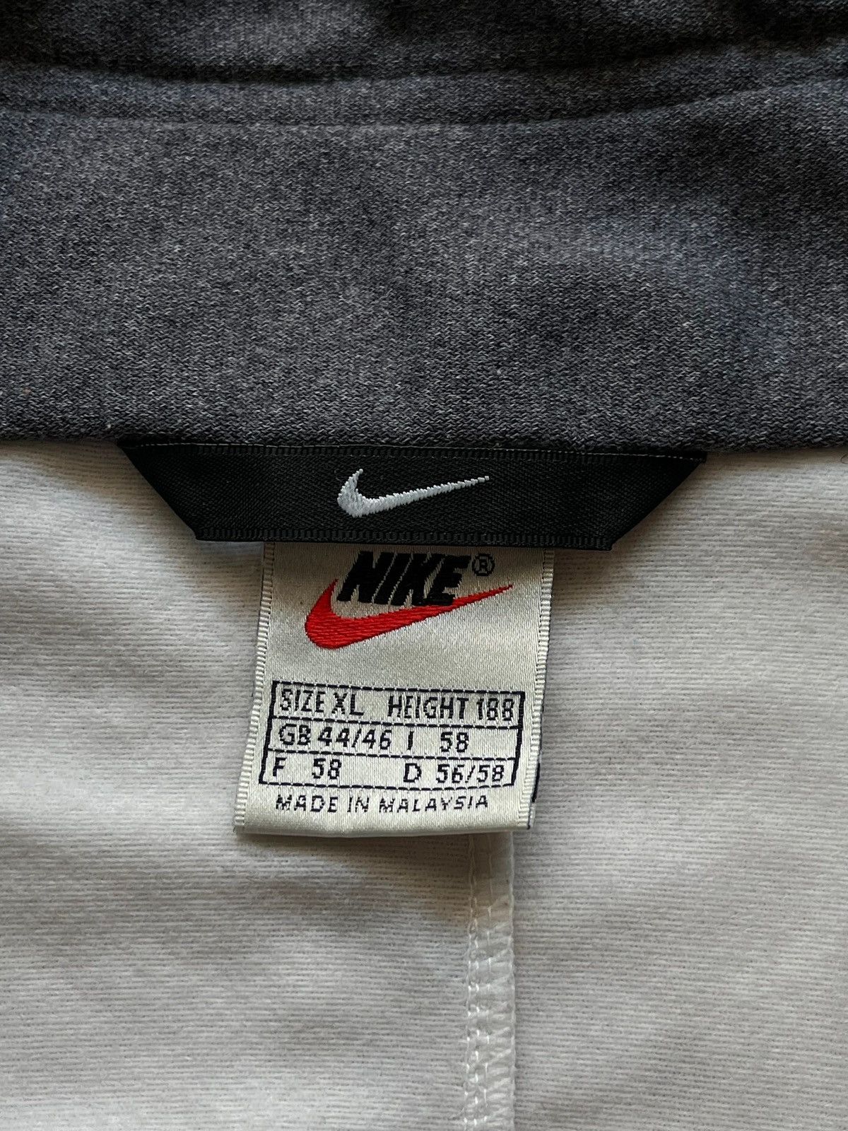 Nike Nike Jacket Sz XL 1996 Deadstock Made in Malaysia Rare Size US XL / EU 56 / 4 - 11 Thumbnail