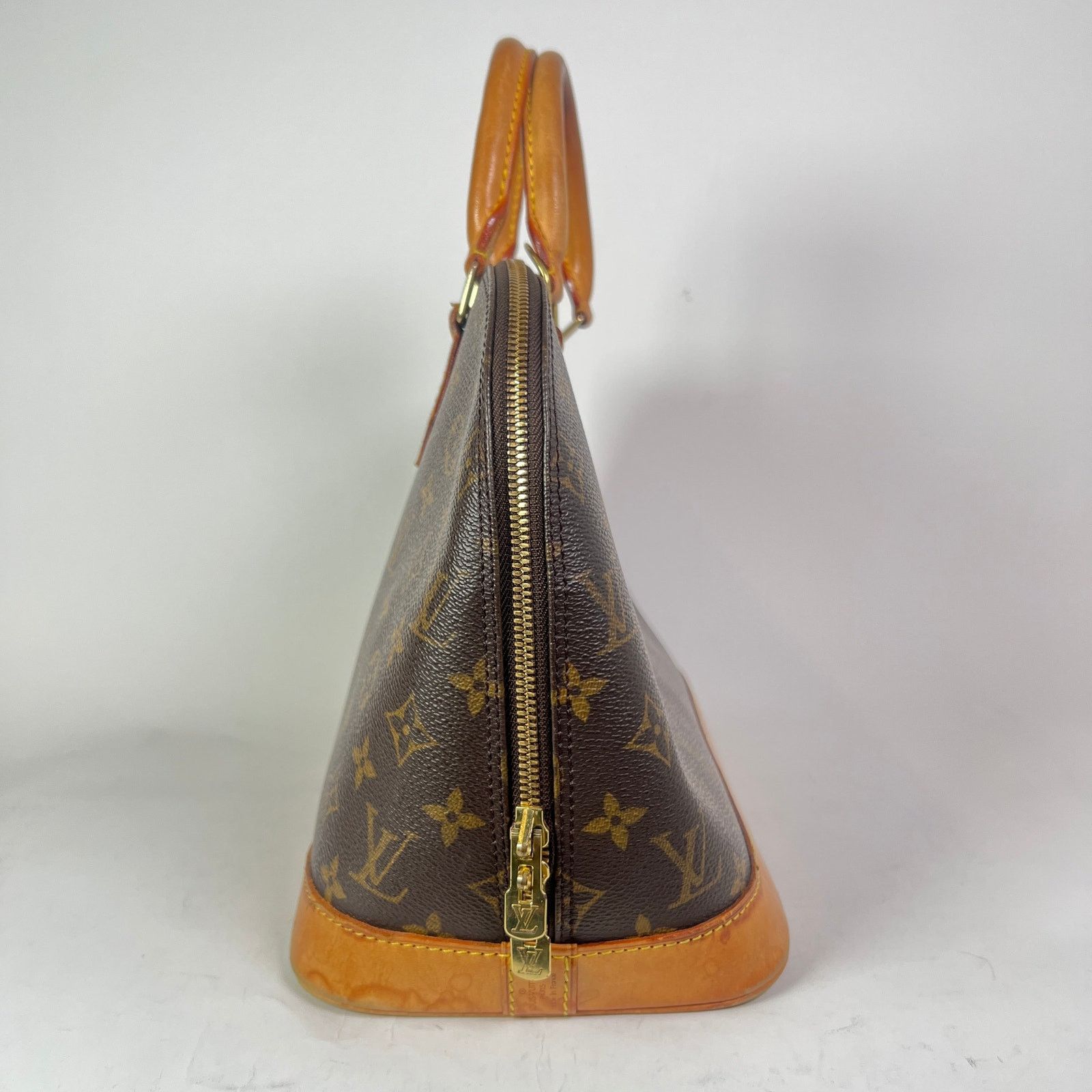 Louis Vuitton Louis Vuitton Vintage Monogram Alma PM Bag Size ONE SIZE - 3 Thumbnail