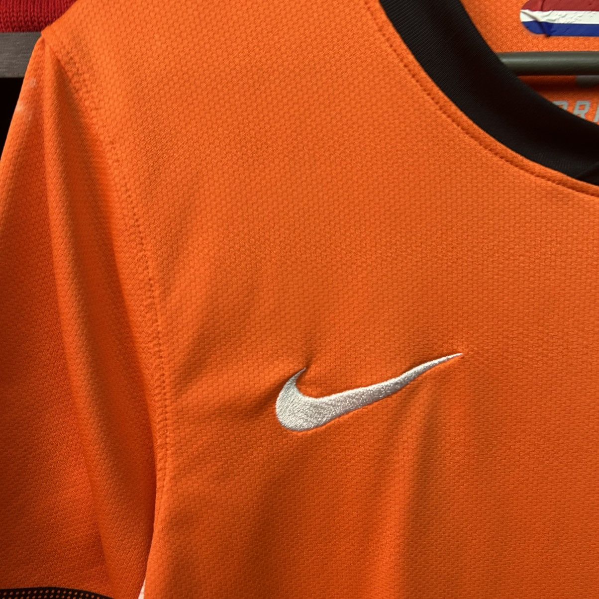 Nike Mens Nike Nederland National 2010 Soccer jersey size S Size US S / EU 44-46 / 1 - 3 Thumbnail