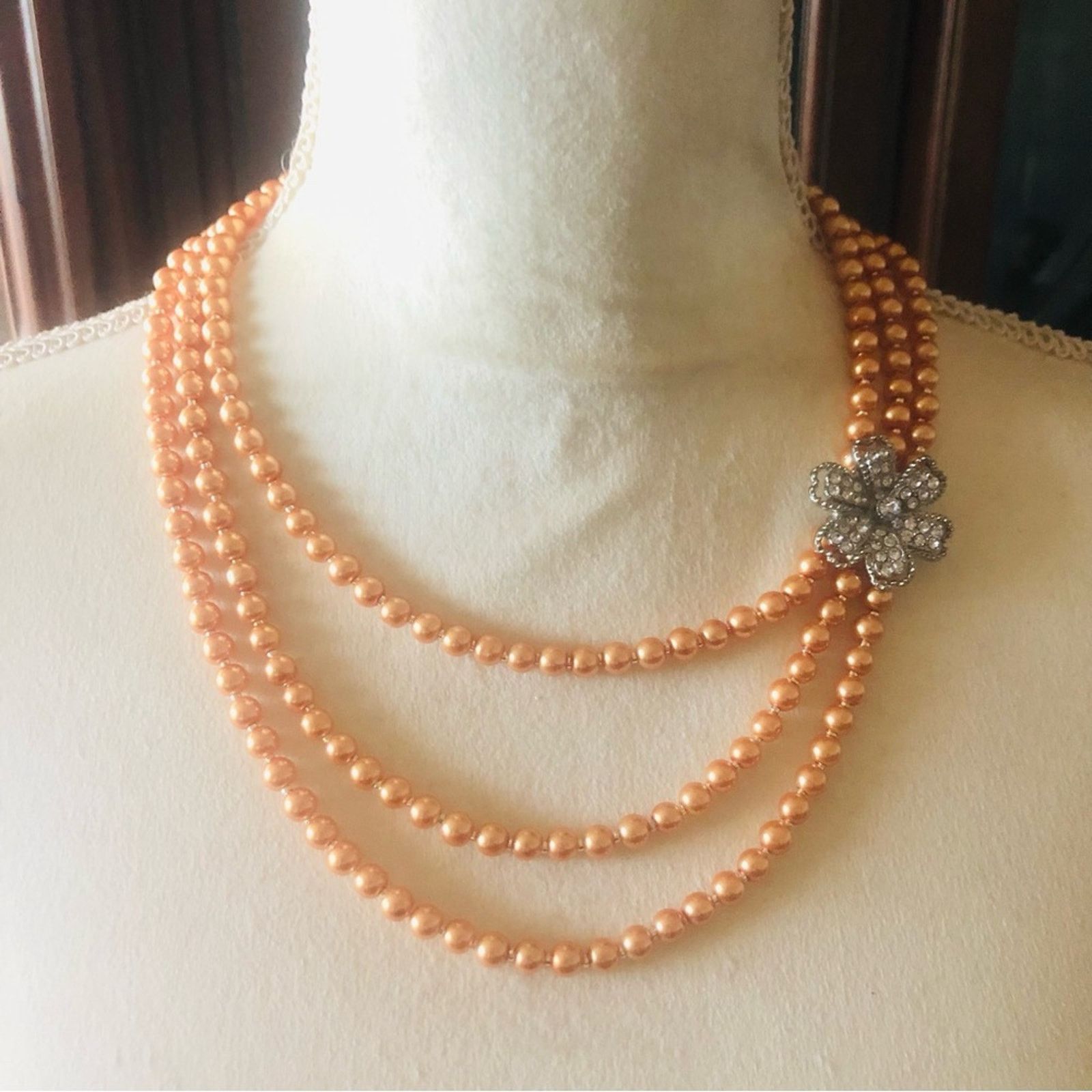 Handmade Handcrafted triple strand golden peach pearl necklac Size ONE SIZE - 2 Thumbnail