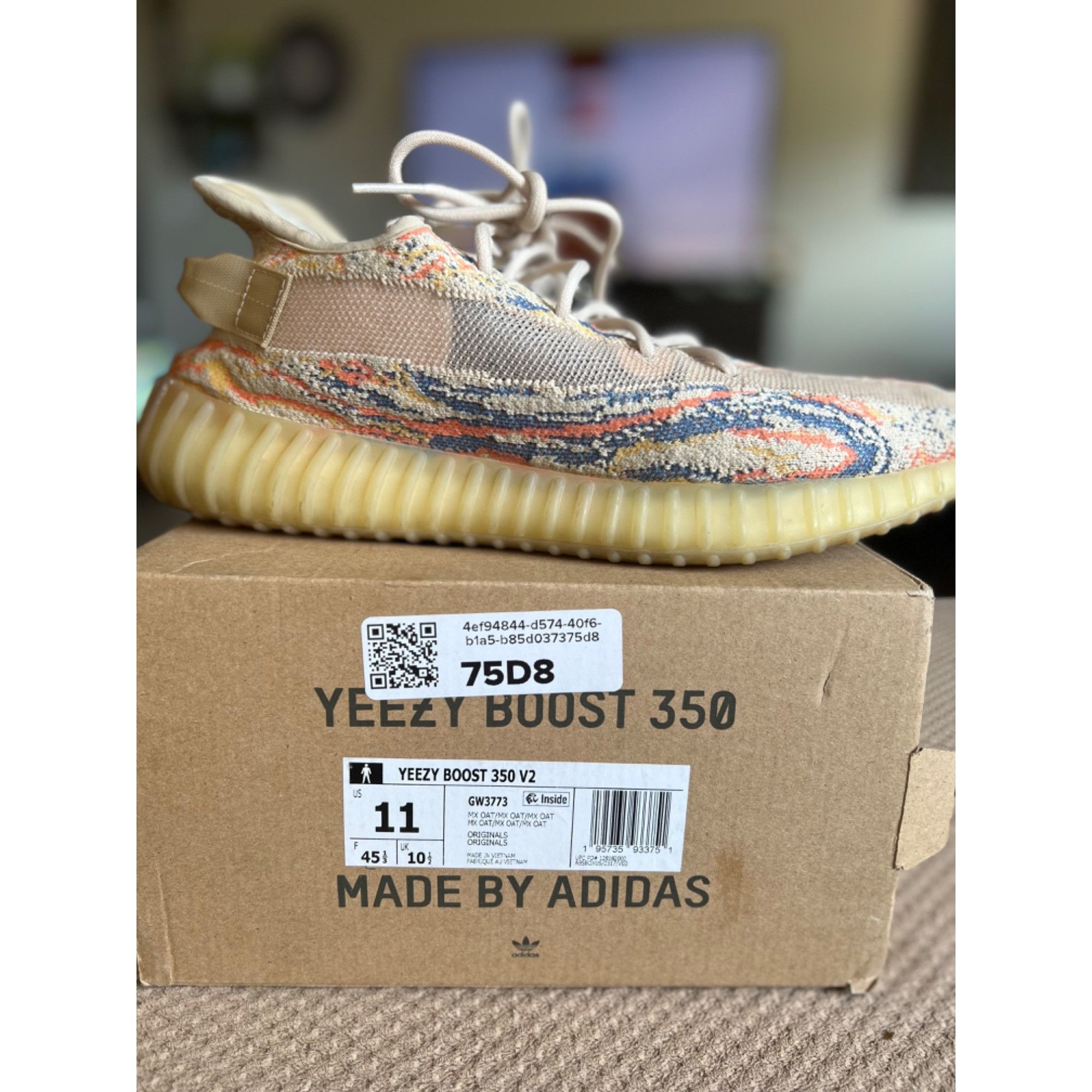 Adidas Adidas YEEZY BOOST 350 V2 MX Oat Shoes - Size 11 Size US 11 / EU 44 - 3 Thumbnail