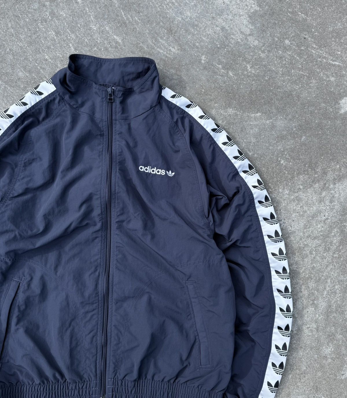 Adidas × Vintage Vintage Adidas Y2K streetwear rare jacket Size US M / EU 48-50 / 2 - 4 Thumbnail