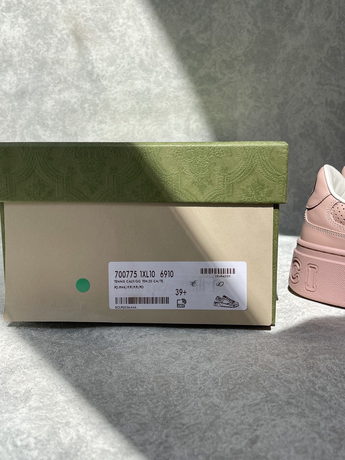Gucci Gucci Jumbo GG Tennis Embossed Sneaker Trainers Chunky Size US 9.5 / IT 39.5 - 18 Thumbnail