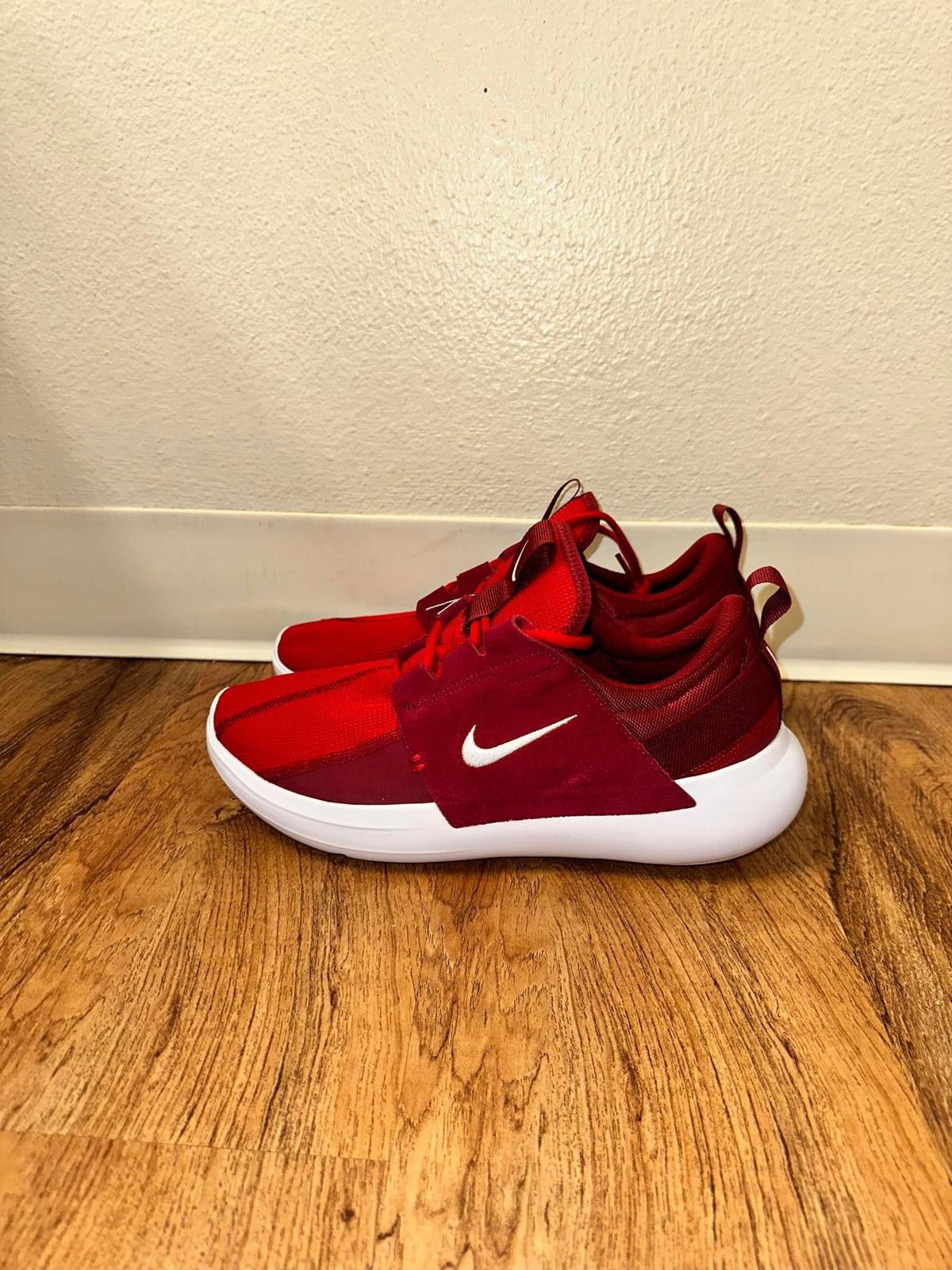 Nike Nike E-Series AD Team Red Sample Size US 9 / EU 42 - 3 Thumbnail