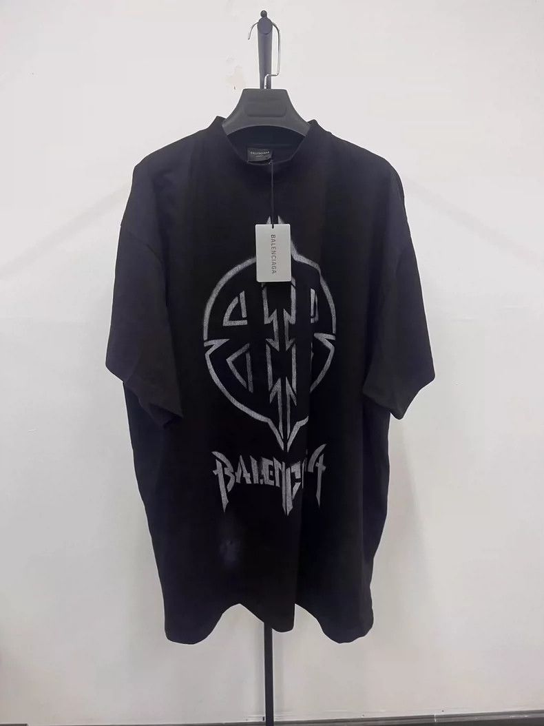 Balenciaga Balenciaga Mud Dirt Bitcoin Short Sleeve Size US L / EU 52-54 / 3 - 1 Thumbnail