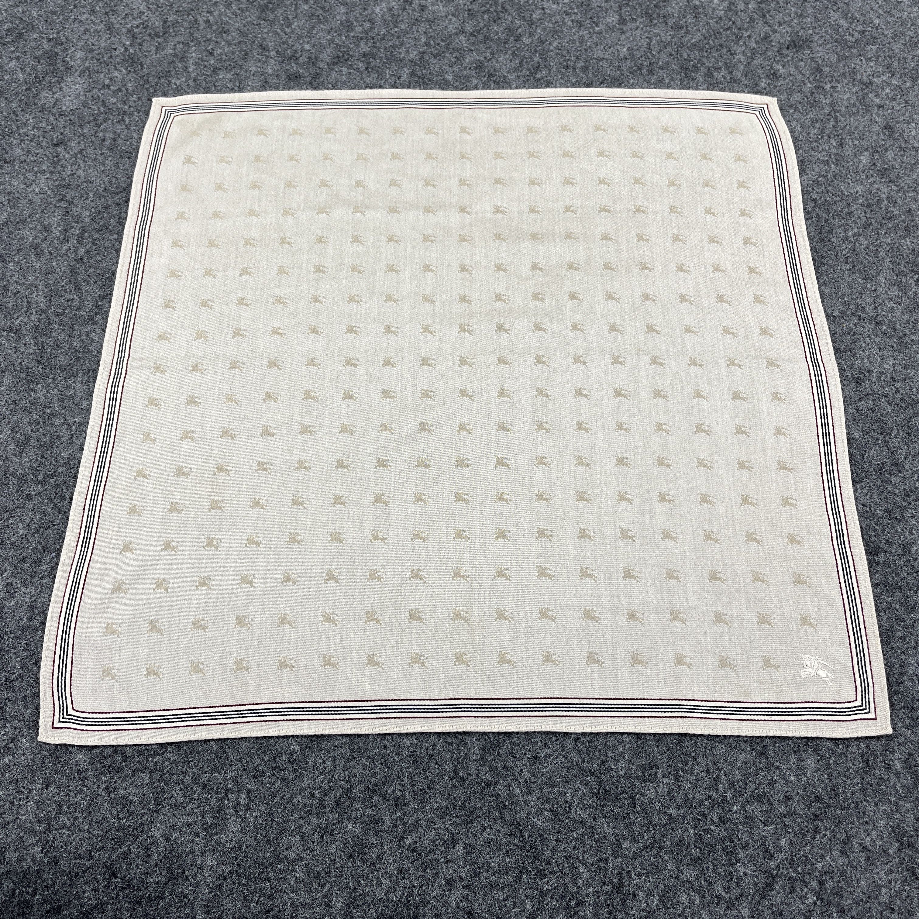 Burberry Burberry Handkerchief / Bandana / Neckerchief B295 Size ONE SIZE - 11 Thumbnail