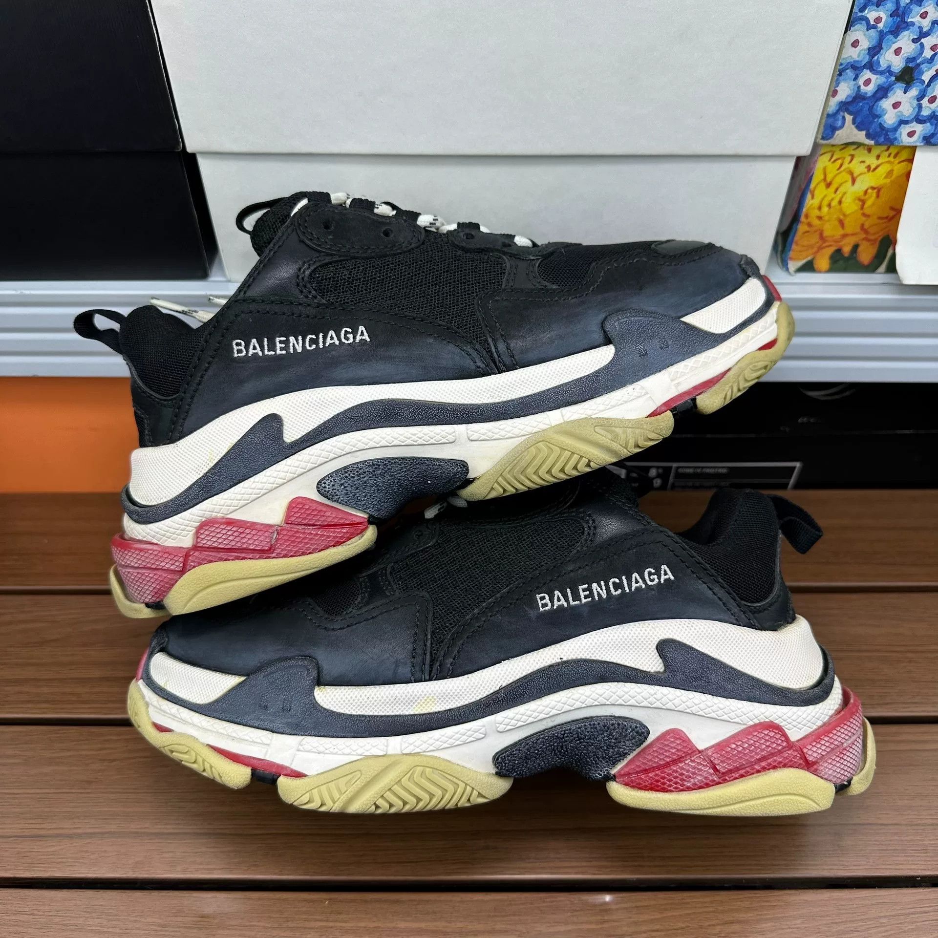 Balenciaga Balenciaga Distressed Black Lowtop Sneakers it_38 Women Size US 8 / IT 38 - 1 Thumbnail