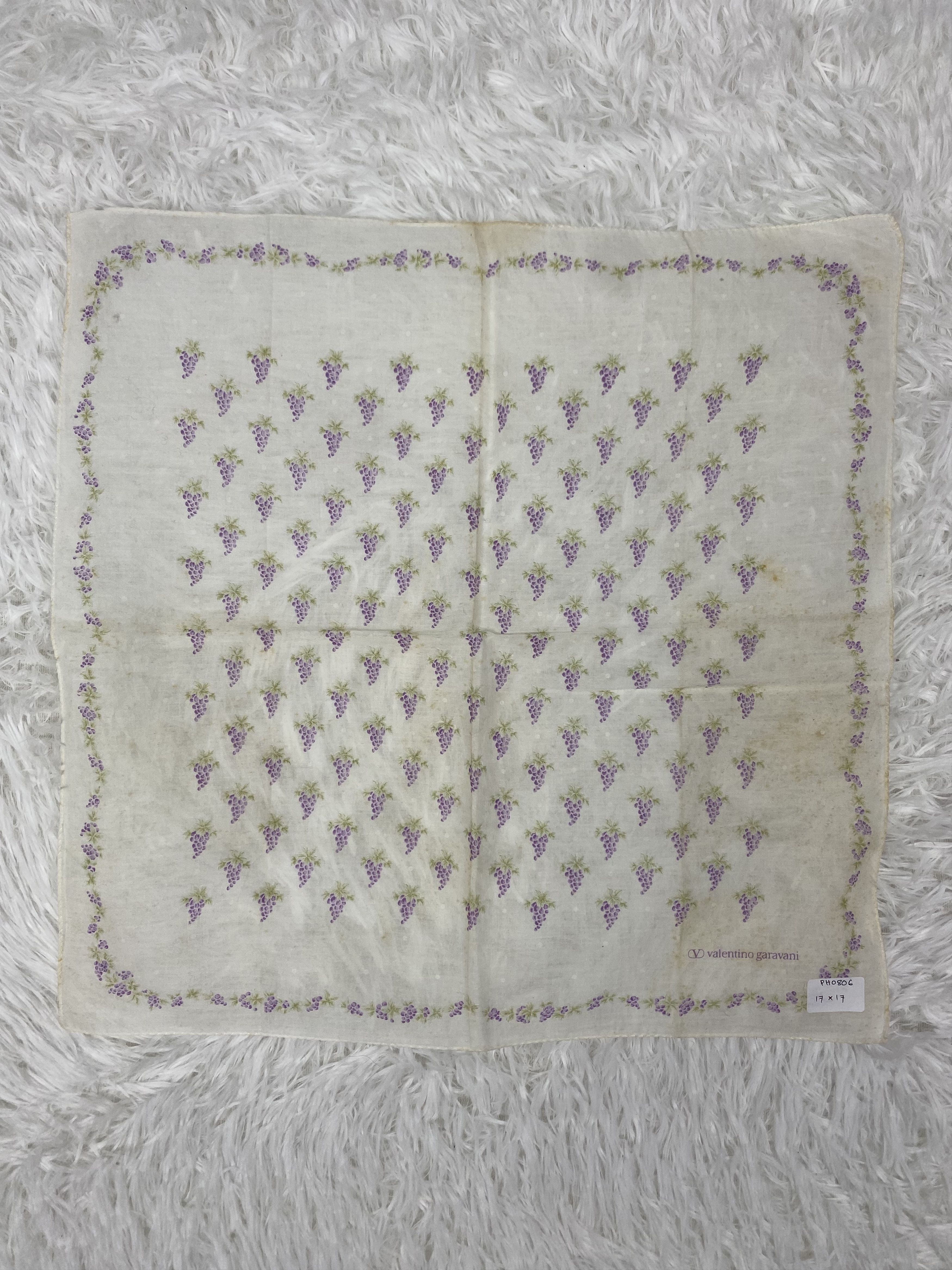 Valentino × Vintage Vintage Valentino Garavani Handkerchief Neckerchief PH0806 Size ONE SIZE - 3 Thumbnail