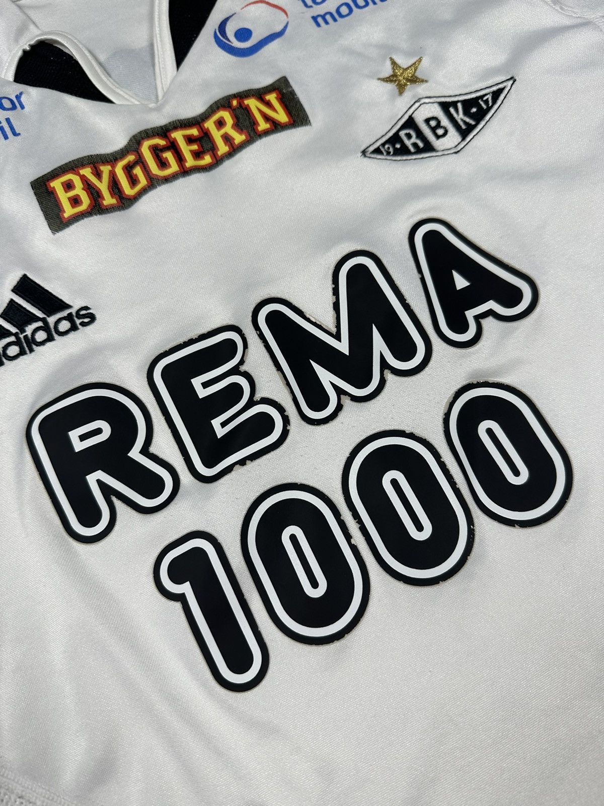 Adidas × Vintage Vintage Y2K Adidas x Rosenborg 2004/2005 Home Jersey Size US M / EU 48-50 / 2 - 6 Thumbnail