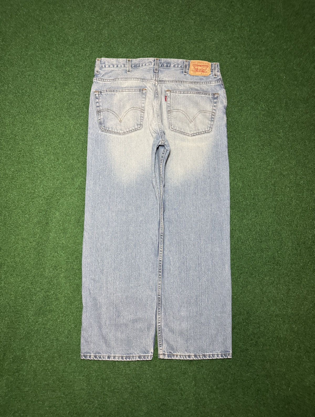 Y2K Levi’s 559 Relaxed Straight Fit Baggy Light Wash Jeans