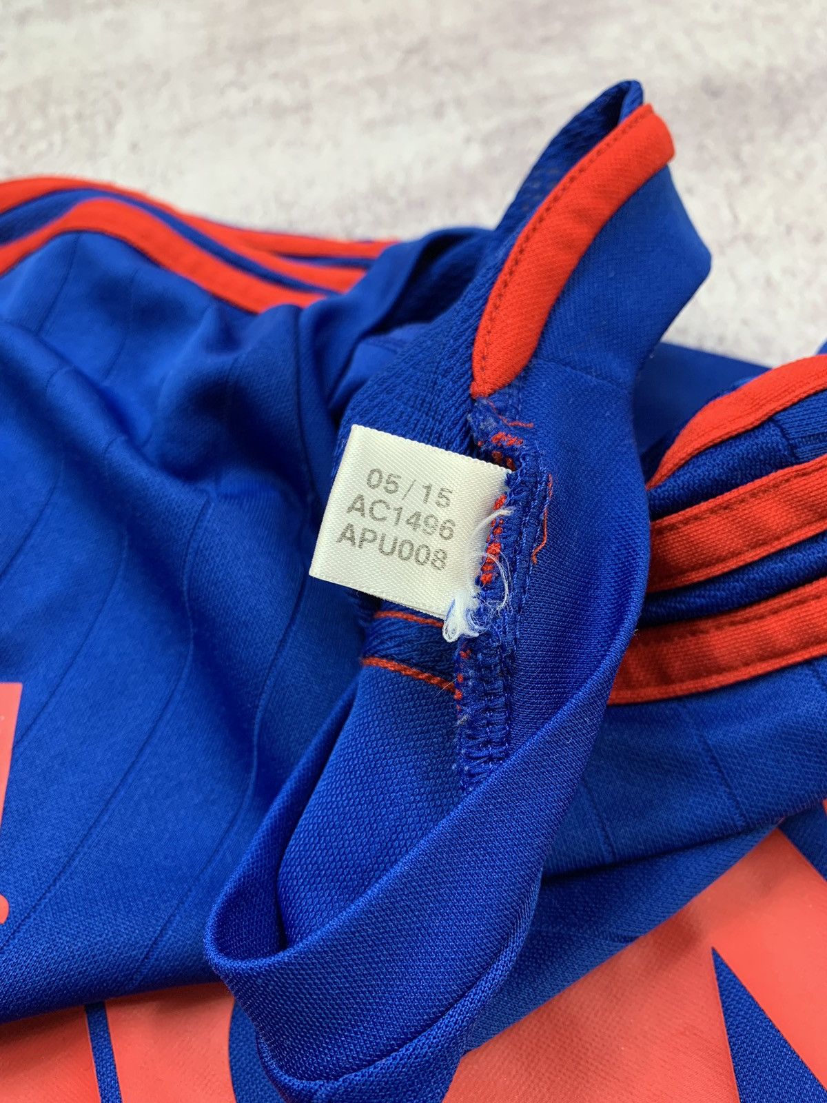 Other Manchester United Training Jersey Football T-Shirt Adidas Size US M / EU 48-50 / 2 - 10 Thumbnail