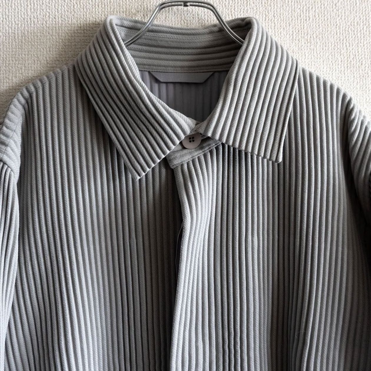 Issey Miyake ISSEY MIYAKE Pleated Coat Long Gray Men 4 Size Coat Mens Pleated ISSEY MIYAKE Size US S / EU 44-46 / 1 - 3 Thumbnail