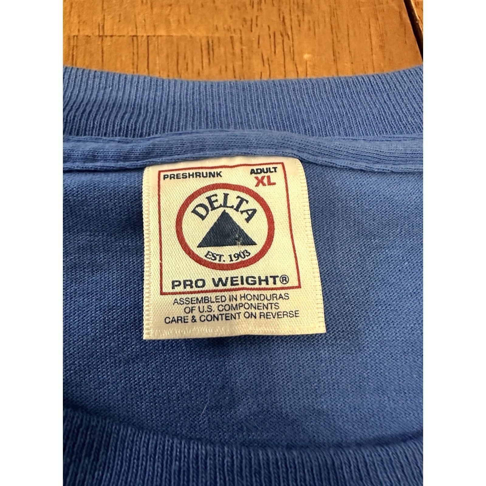 Delta VINTAGE Warrior Basketball T Shirt XL Cartoon Dad Weekend Delta Blue Mens 80s 90s Size US XL / EU 56 / 4 - 3 Thumbnail