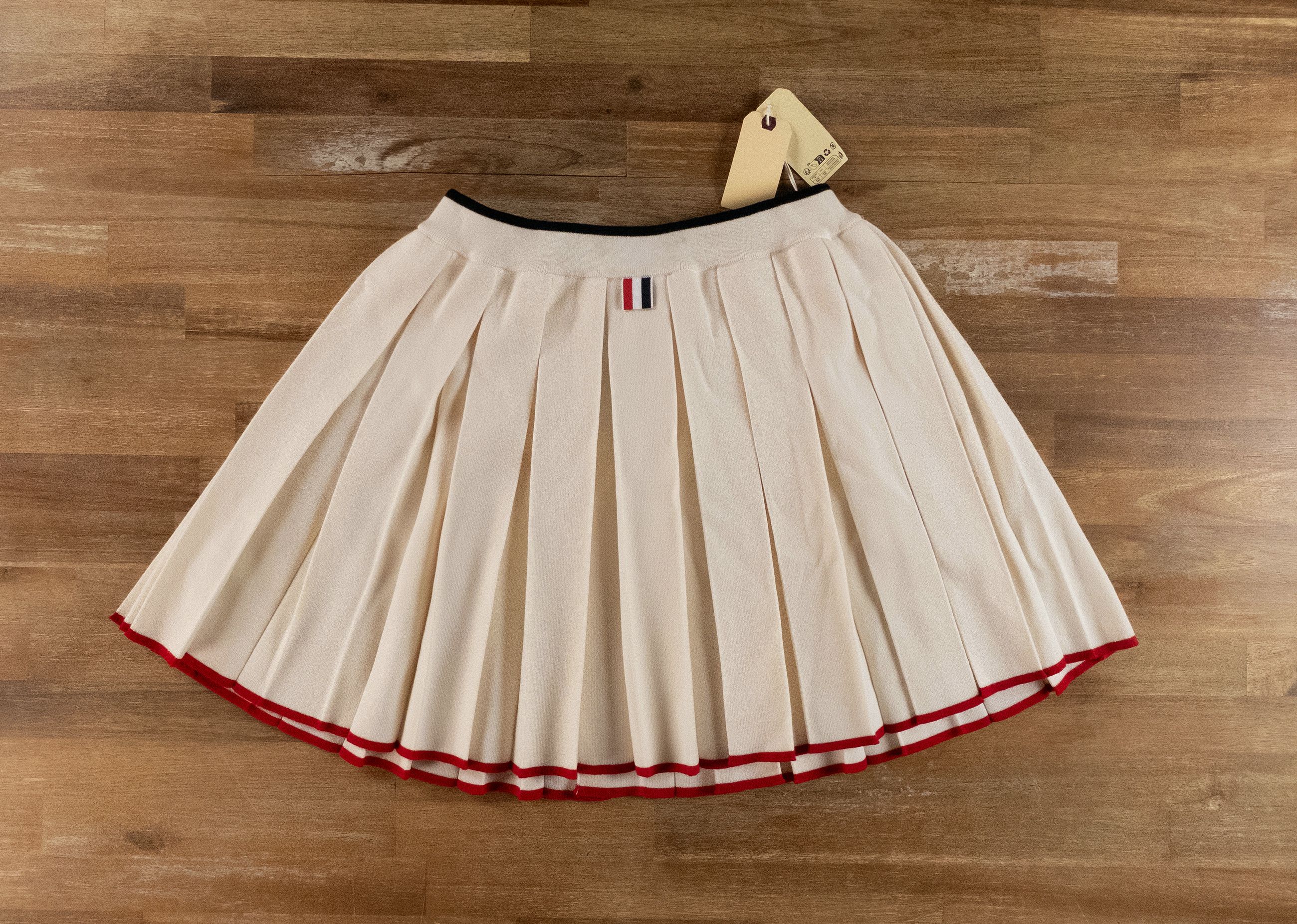 Thom Browne THOM BROWNE ecru white pleated wool mini skirt 40 Size 27" / US 4 / IT 40 - 10 Thumbnail