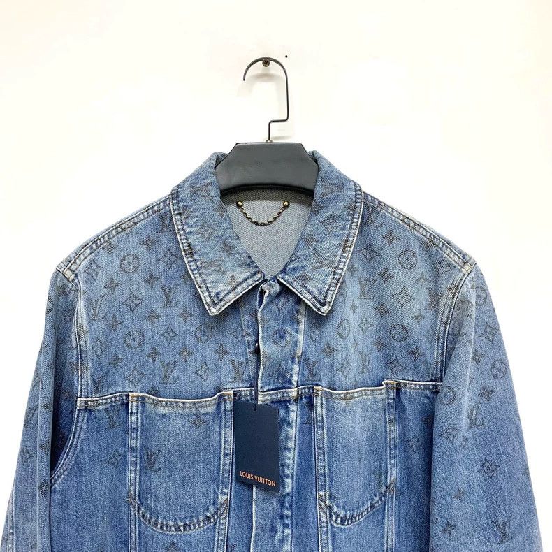 Louis Vuitton Louis Vuitton Blue Gradient Old Flower Denim Jacket Size US L / EU 52-54 / 3 - 3 Thumbnail