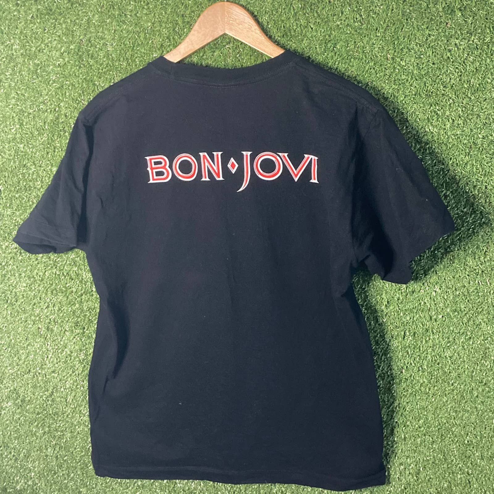 Band Tees 2000’s Bon Jovi SS Graphic T-shirt Black Medium Size US M / EU 48-50 / 2 - 7 Thumbnail