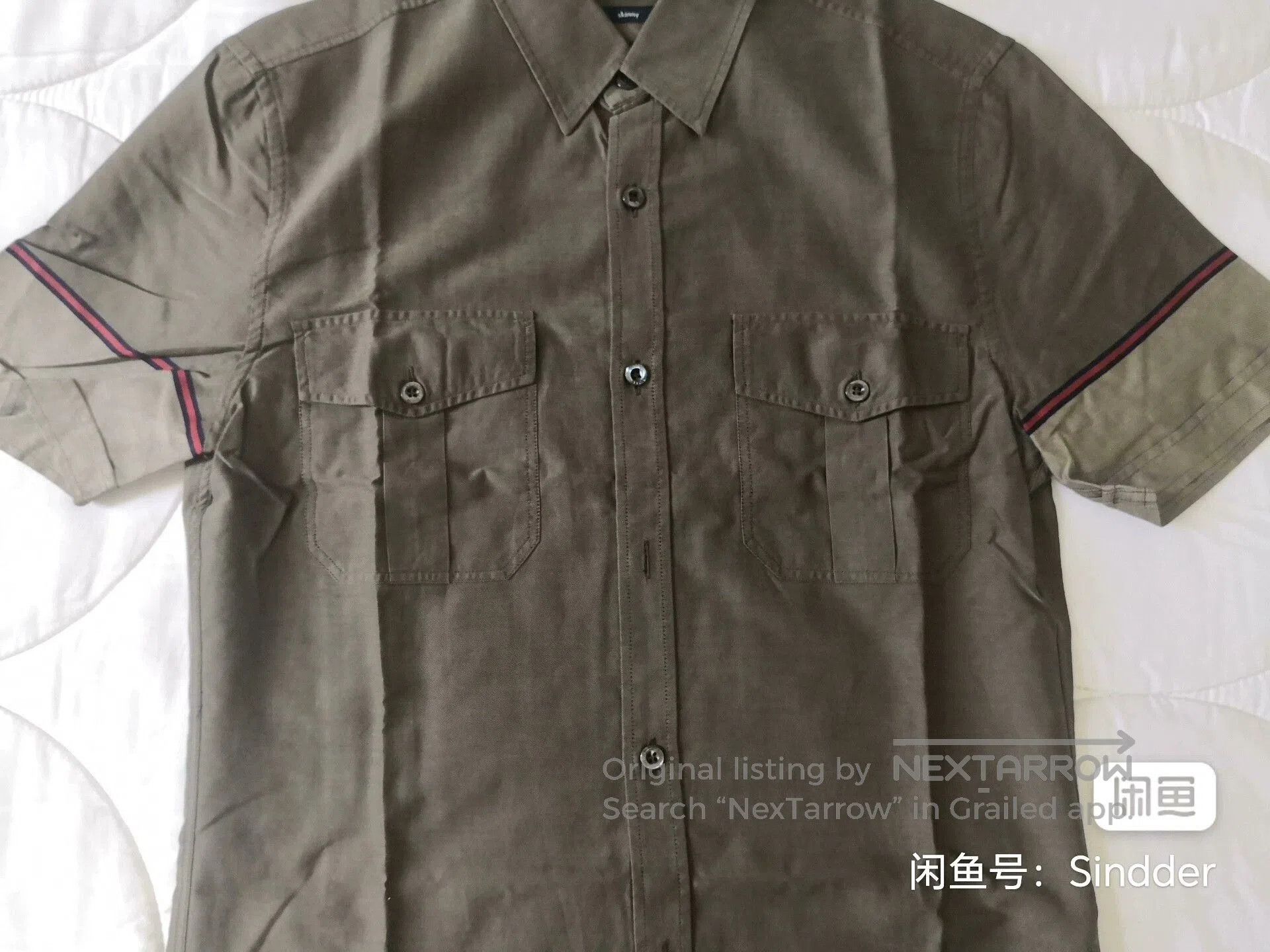 Gucci Gucci Men's Short Sleeve Shirt. Size US S / EU 44-46 / 1 - 5 Thumbnail