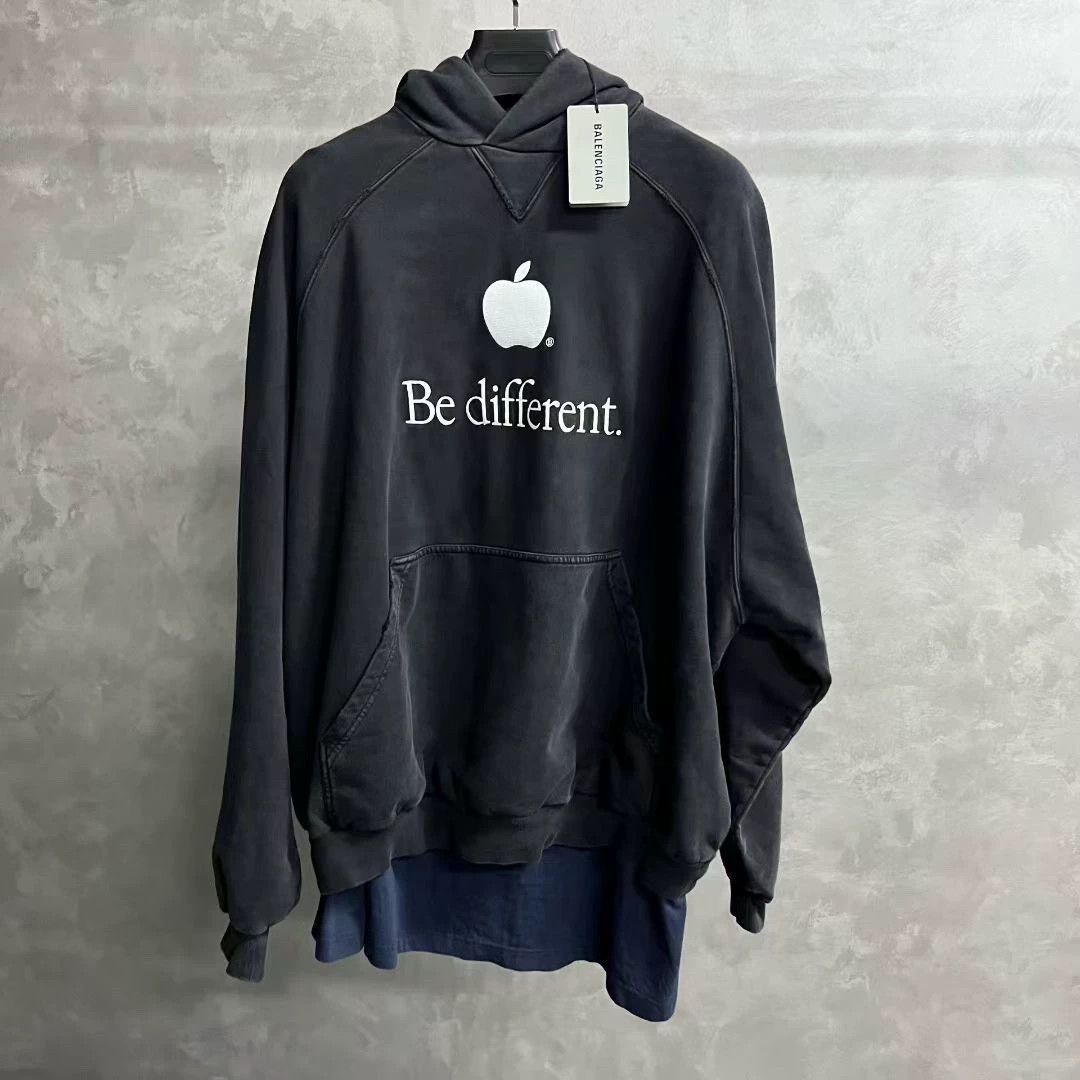 Balenciaga black balenciaga logo hoodie sweatshirt Size US S / EU 44-46 / 1 - 1 Thumbnail