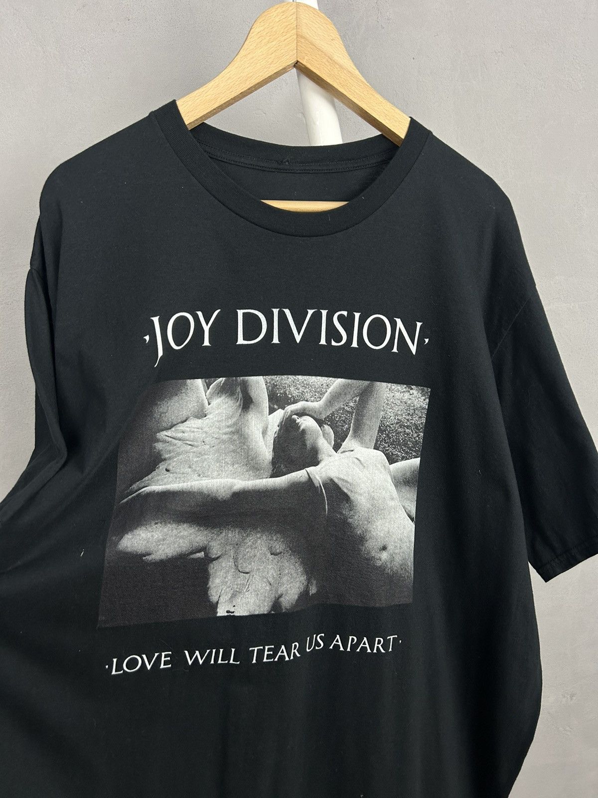 Joy Division Vintage Joy Division Love Will Tear us Apart t shirt Size US XXL / EU 58 / 5 - 3 Thumbnail