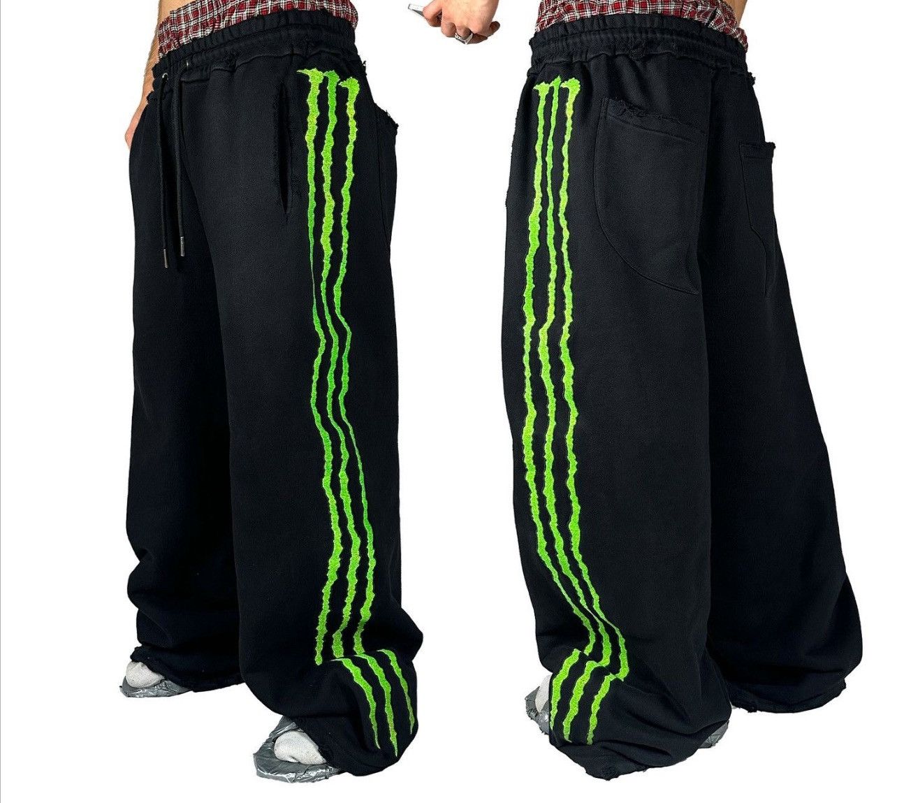 Japanese Brand × Other Triple stripe Claw Glow In Dark Baggy Sweatpants Size US 32 / EU 48 - 3 Thumbnail