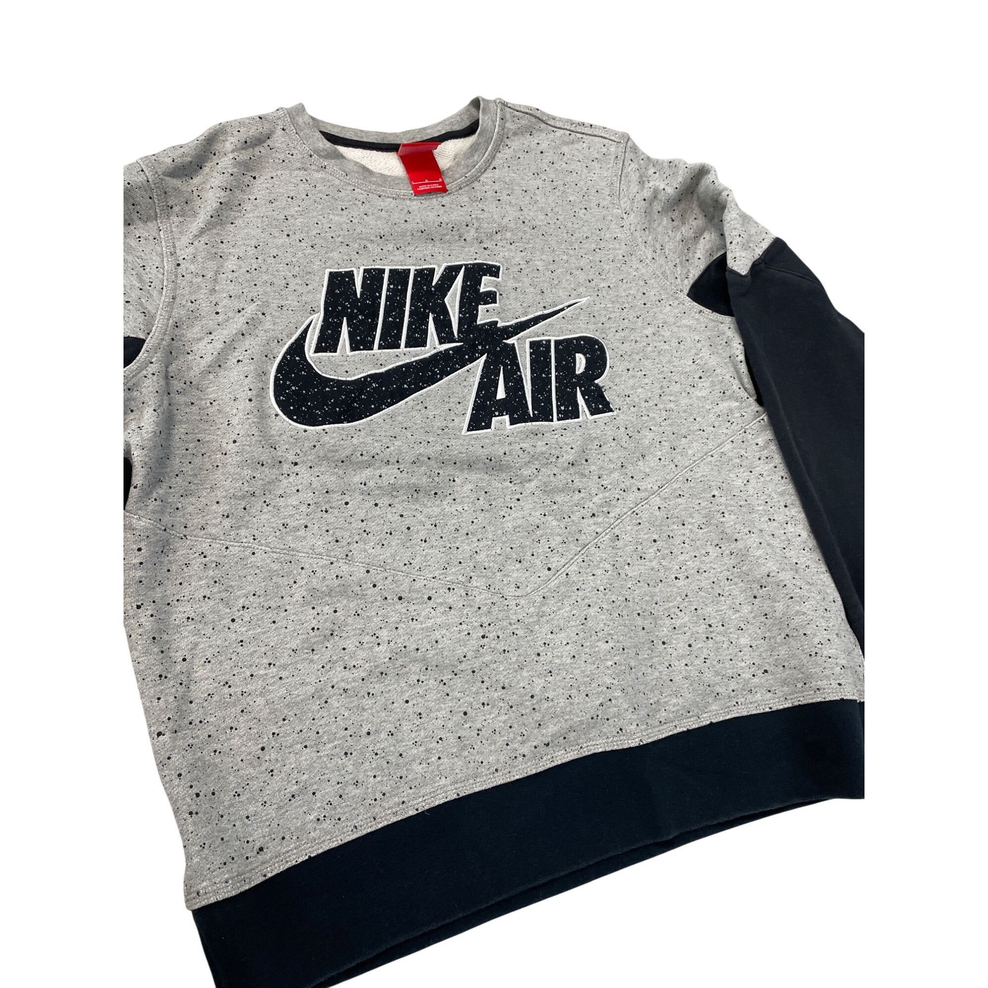 Nike Nike Air Youth mens gray black Pullover sweatshirt Size L SK Size US L / EU 52-54 / 3 - 4 Thumbnail