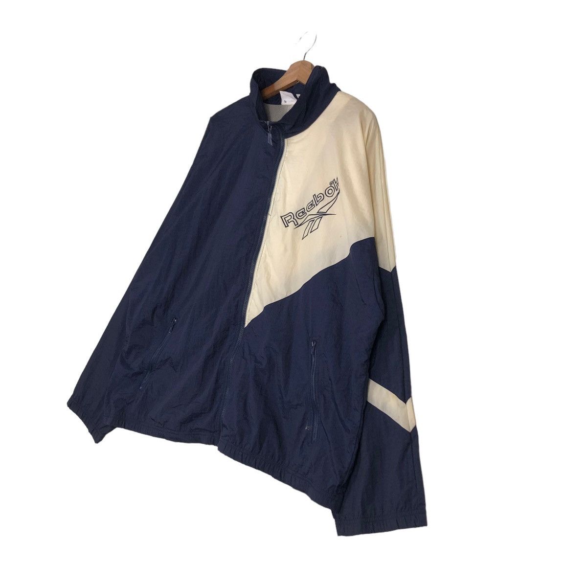 Japanese Brand 🔥Vintage Bomber Jacket Reebok Big Logo Over Print Size US L / EU 52-54 / 3 - 2 Thumbnail