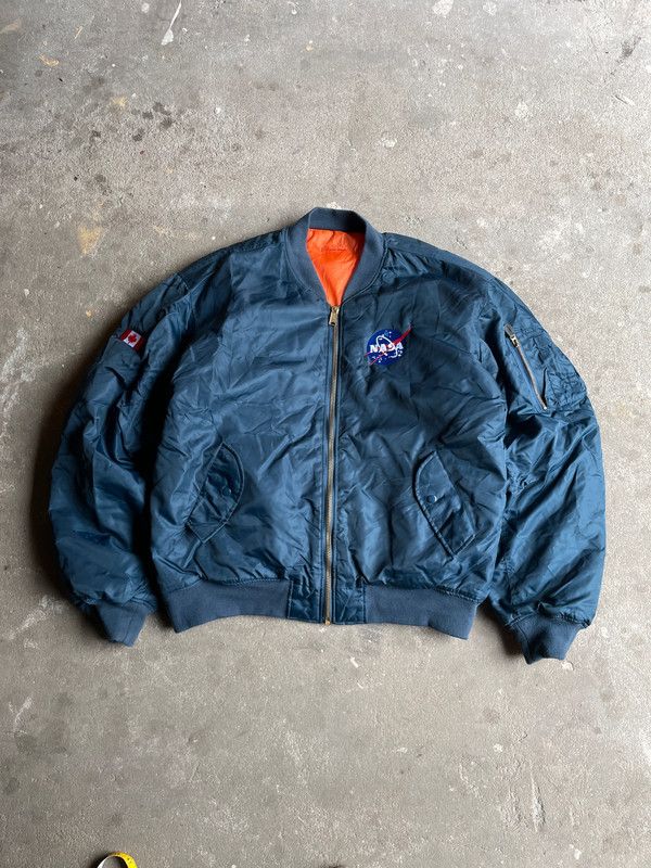 Vintage Vintage NASA Bomber Jacket Boxy Fit USA Retro Patch Size US XXL / EU 58 / 5 - 1 Thumbnail