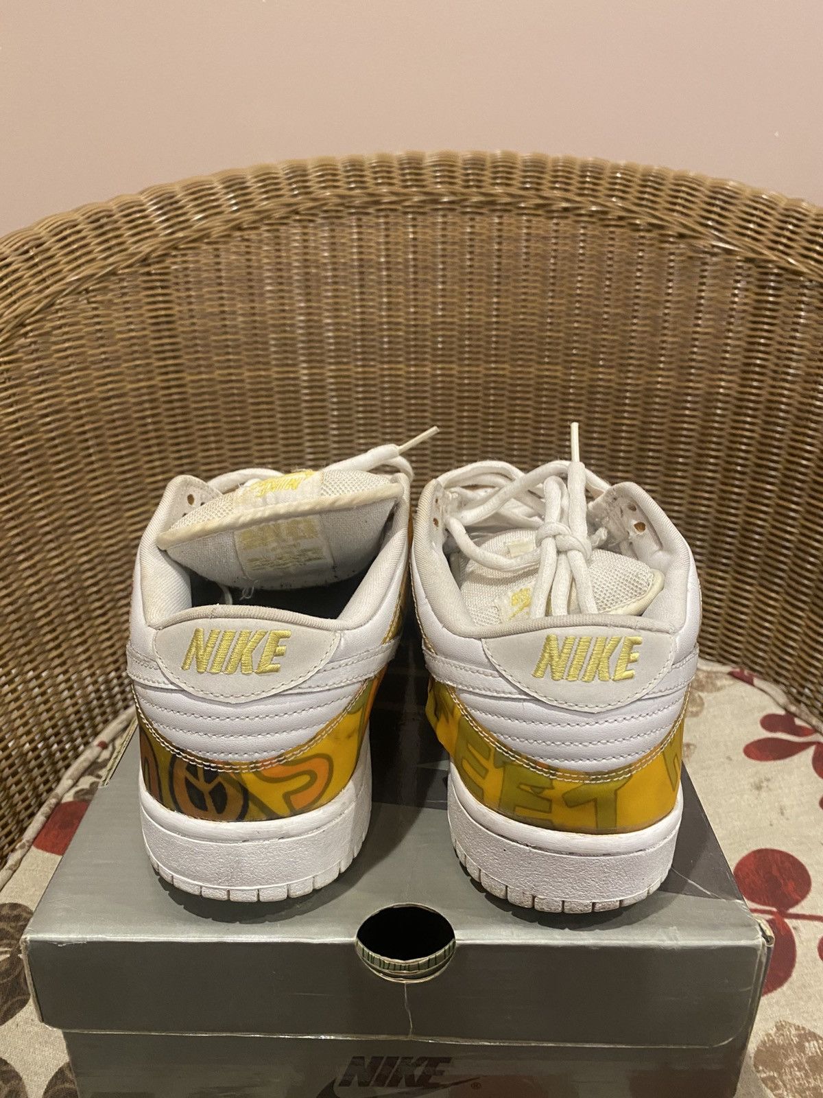 Nike Dunk Low Pro SB De La Soul 2005 Size US 9 / EU 42 - 2 Thumbnail