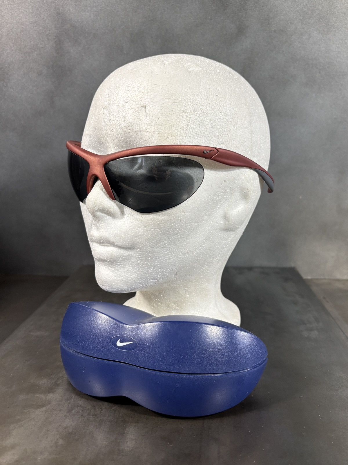 Nike 1998 Nike Vision V10 Sunglasses Made in Italy Vintage Run Size ONE SIZE - 1 Thumbnail
