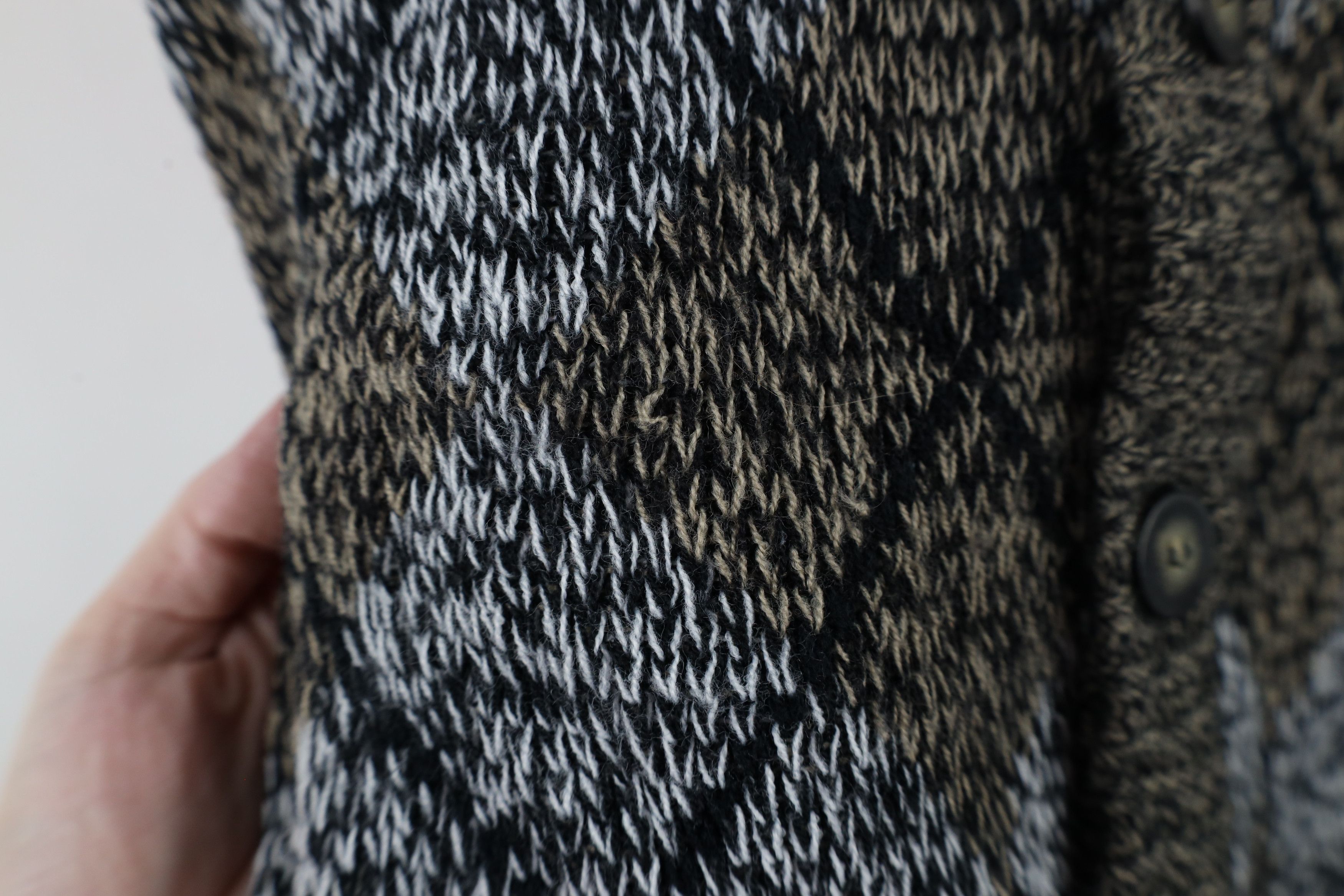 Vintage Vintage 90s Streetwear Diamond Knit Cardigan Sweater Vest Size US XL / EU 56 / 4 - 5 Thumbnail
