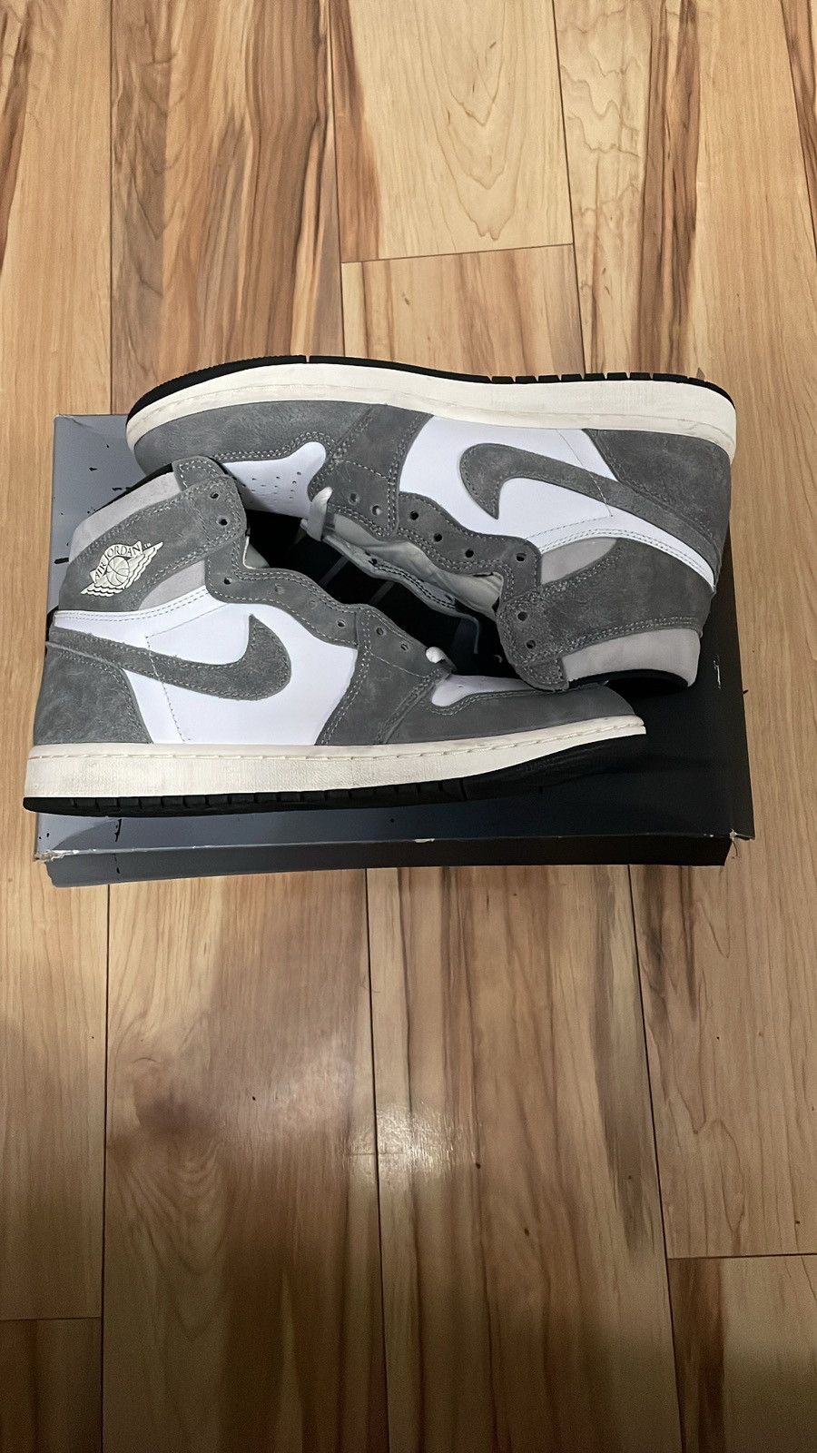 Jordan Brand Jordan 1 Washed Black Size US 9.5 / EU 42-43 - 2 Thumbnail