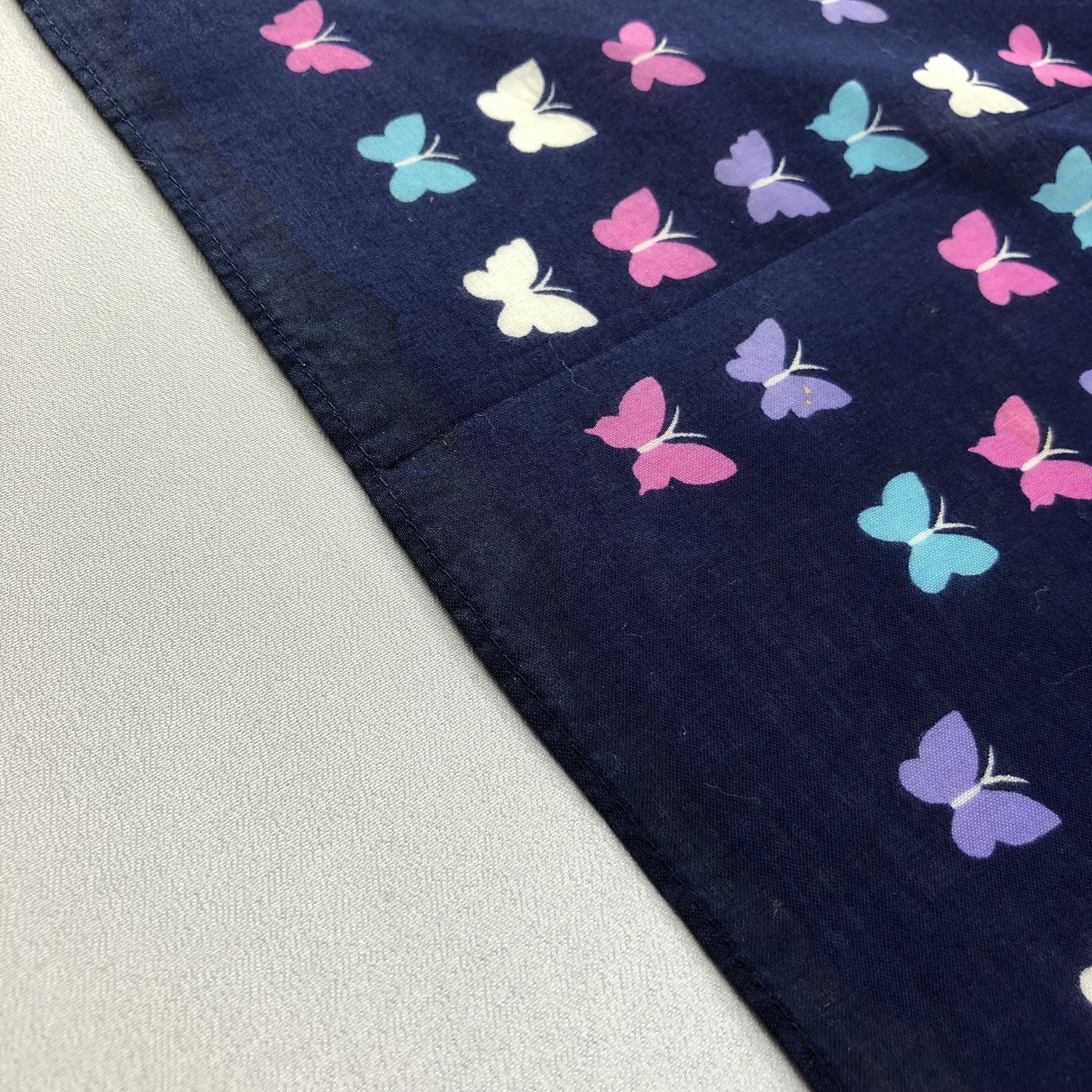Hanae Mori Hanae Mori Handkerchief Neckerchief Bandana H1874 Size ONE SIZE - 5 Thumbnail