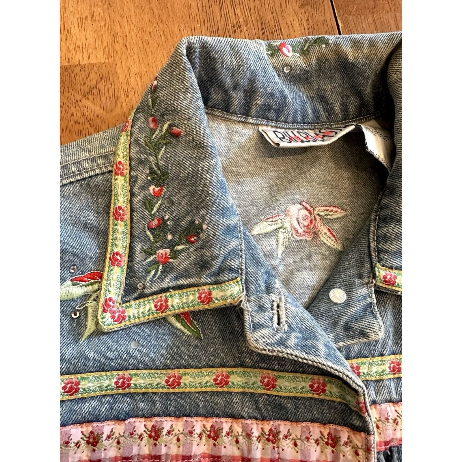 Bill Blass Bill Blass Denim Vest Women’s Small Floral Embroidered Size S / US 4 / IT 40 - 4 Thumbnail