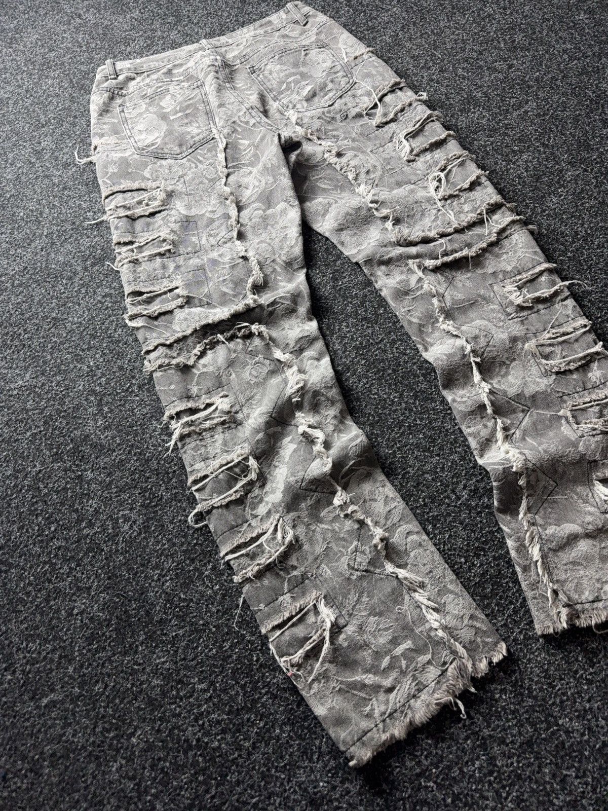 Japanese Brand 00s Distressed Grey Denim Jeans Opium Punk Grunge Wide Leg Size US 32 / EU 48 - 11 Thumbnail